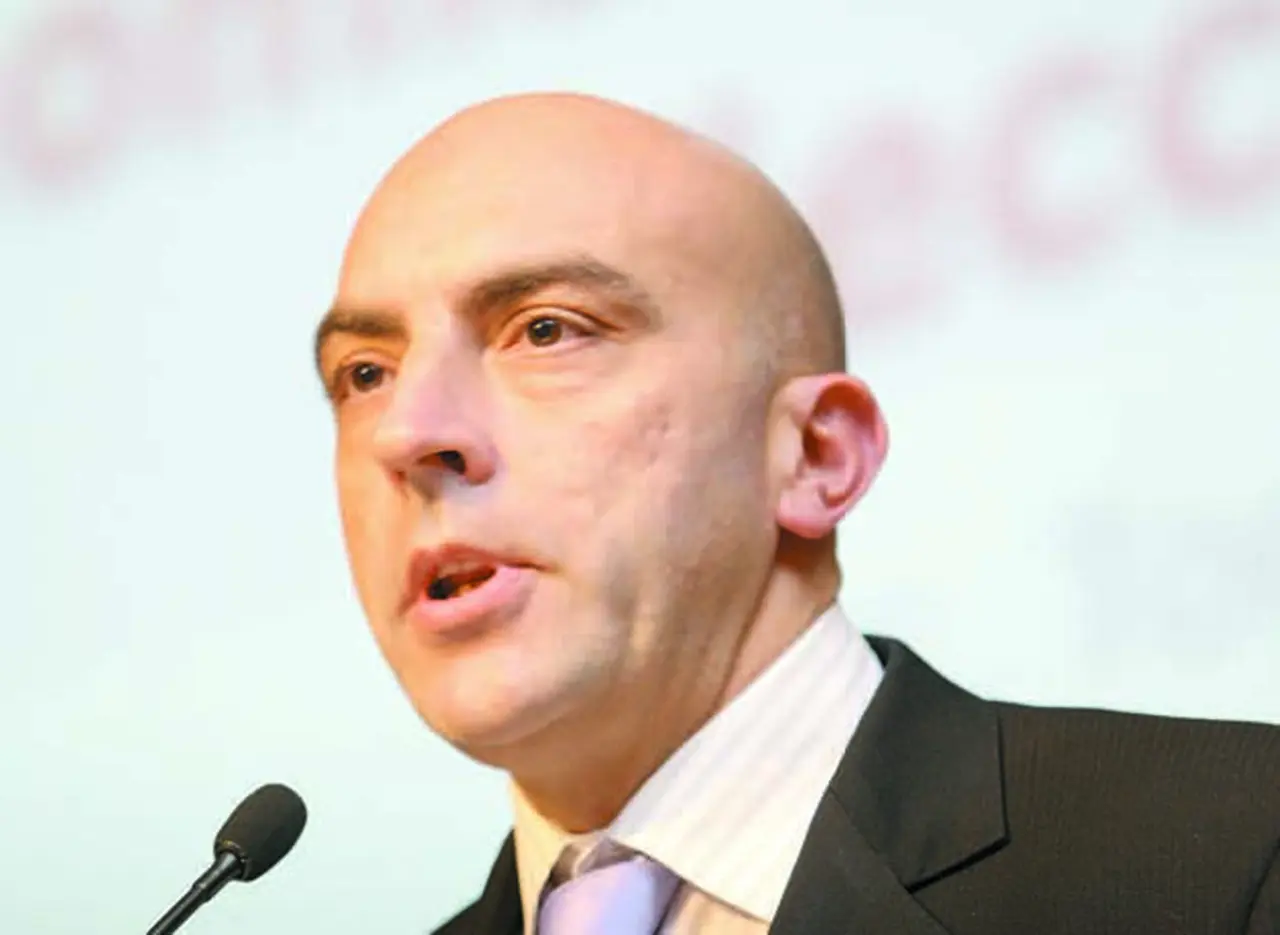 Bulat: "Como el Gobierno sabe que devaluará a fin de año, buscó un culpable"