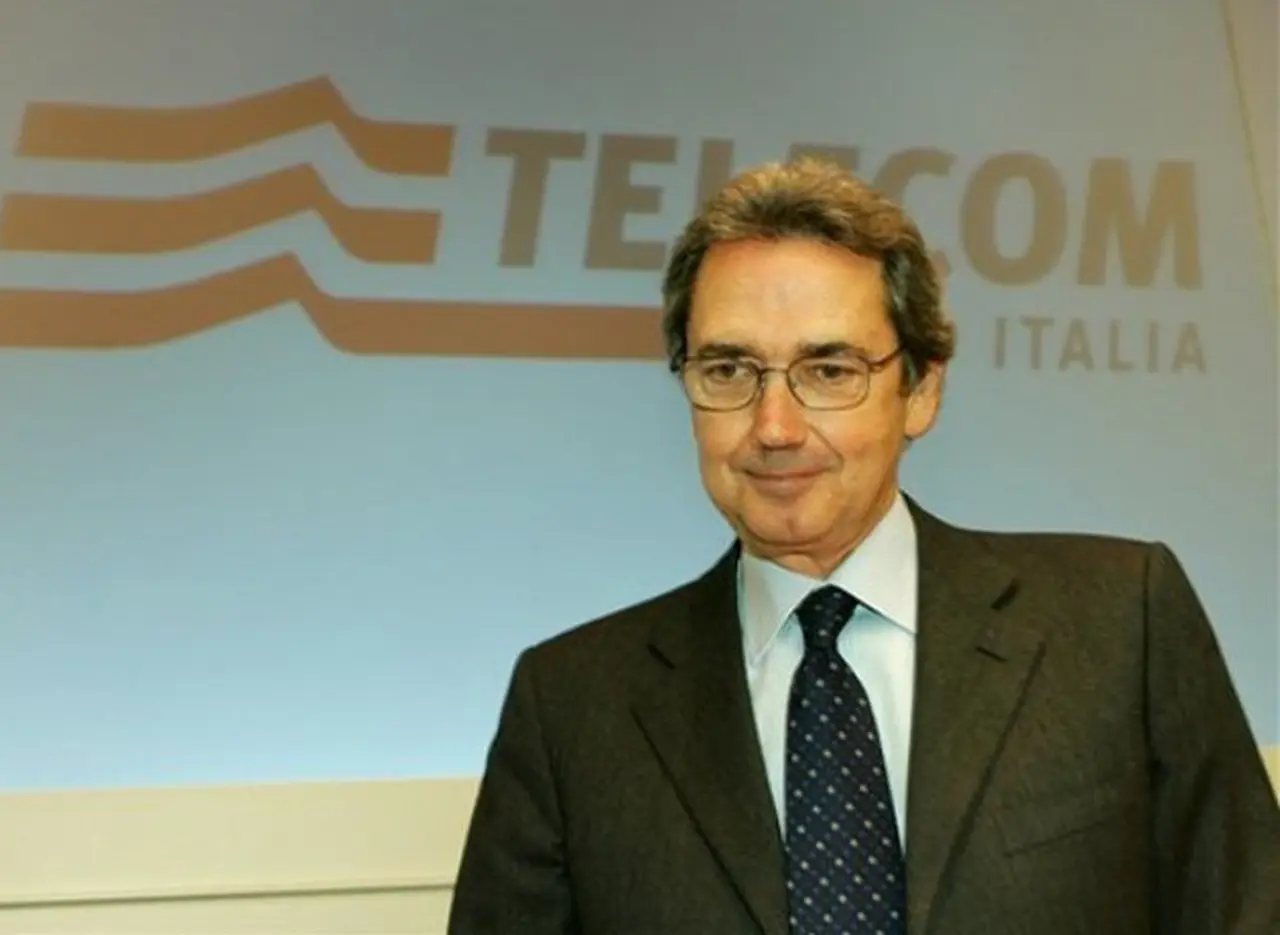 Telecom Italia puede quedarse sin presidente