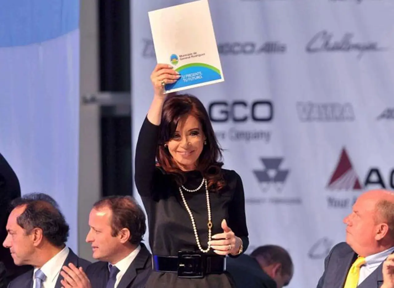 Cristina Kirchner elogió a empresarios europeos y dijo que "habrí­a que clonarlos"