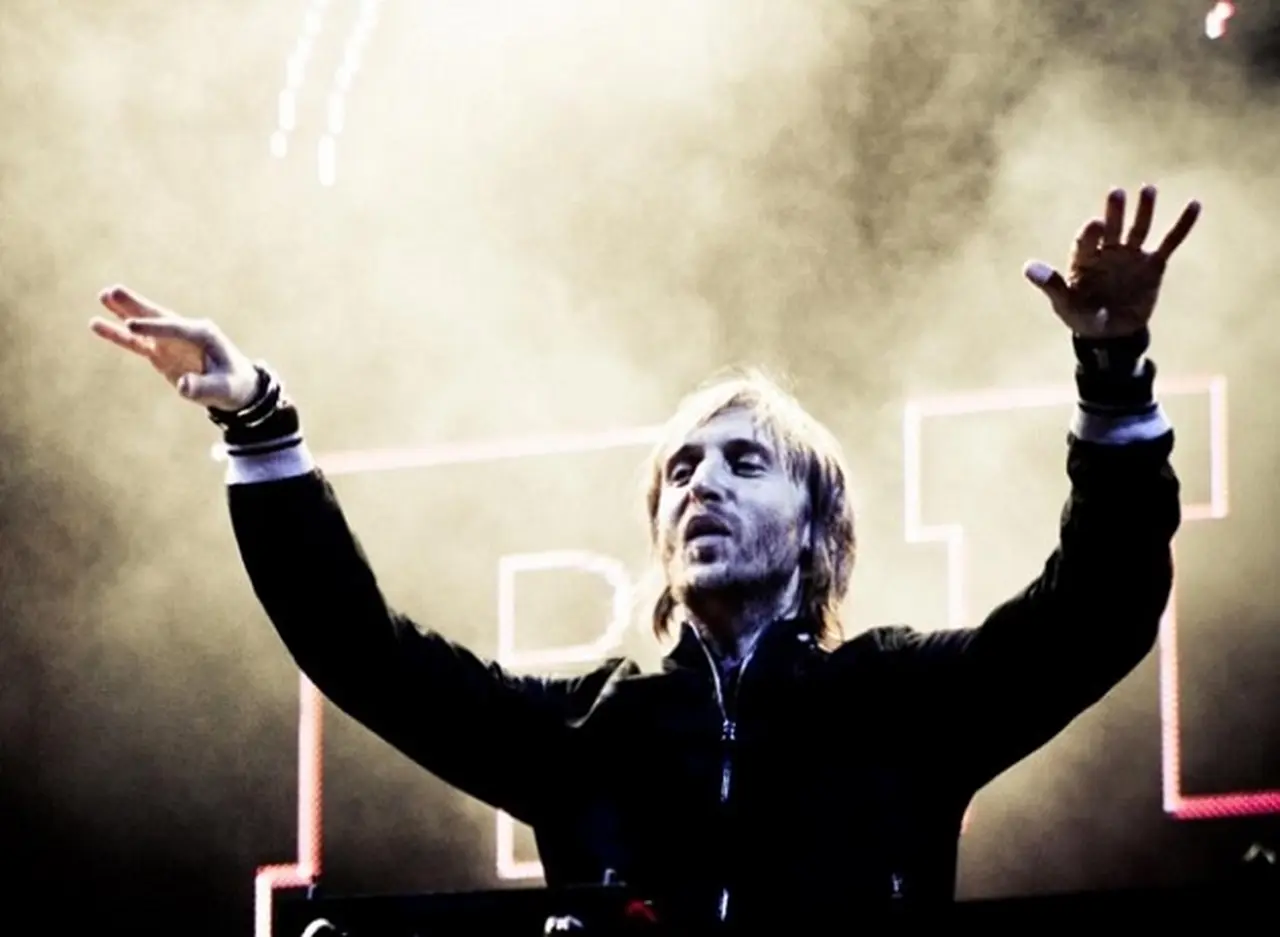 Punta del Este vibró al ritmo de la música de David Guetta, en un show espectacular