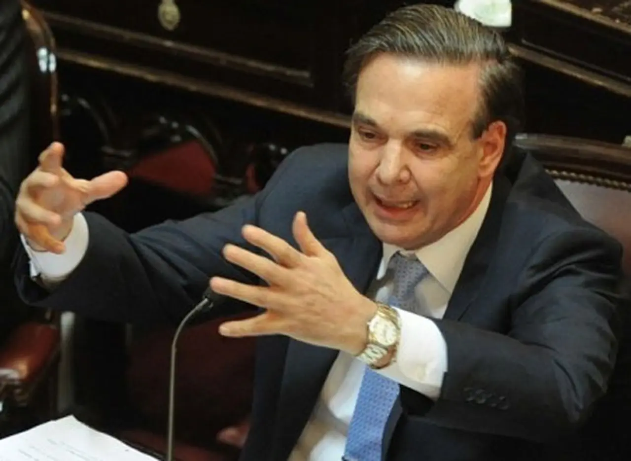 Se votará por mayorí­a simple el proyecto para blindar acciones del Estado