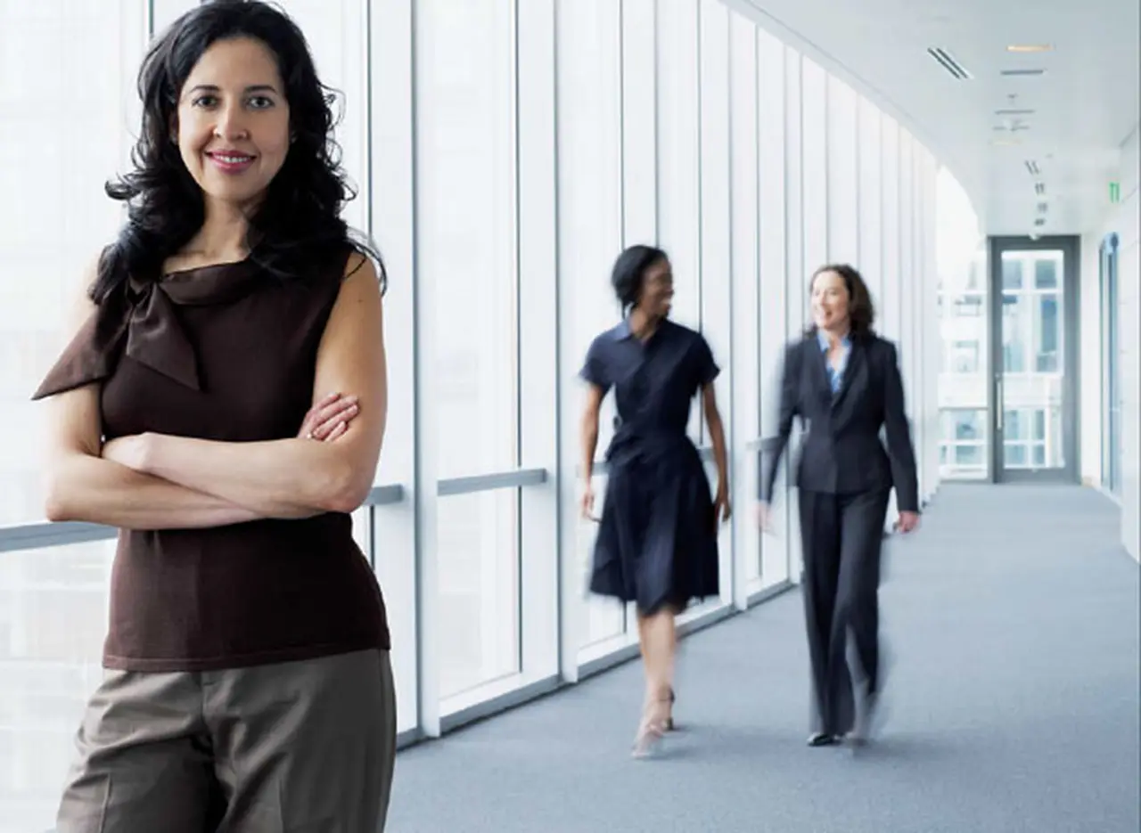 Las mujeres latinoamericanas, ante el desafí­o de pisar más fuerte en el sector tecnológico