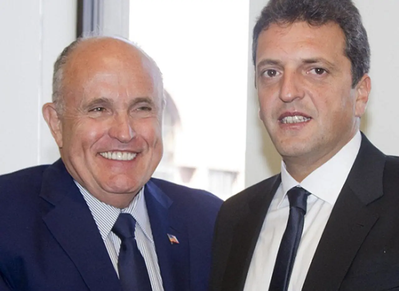 Massa, se mostró como candidato en EE.UU. y se reunió con Giuliani, el impulsor de "tolernacia cero"