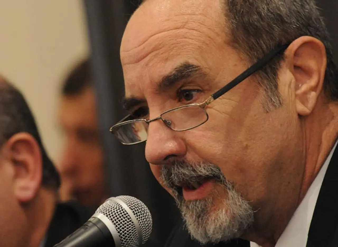 La Universidad Nacional de La Plata tiene nuevo presidente