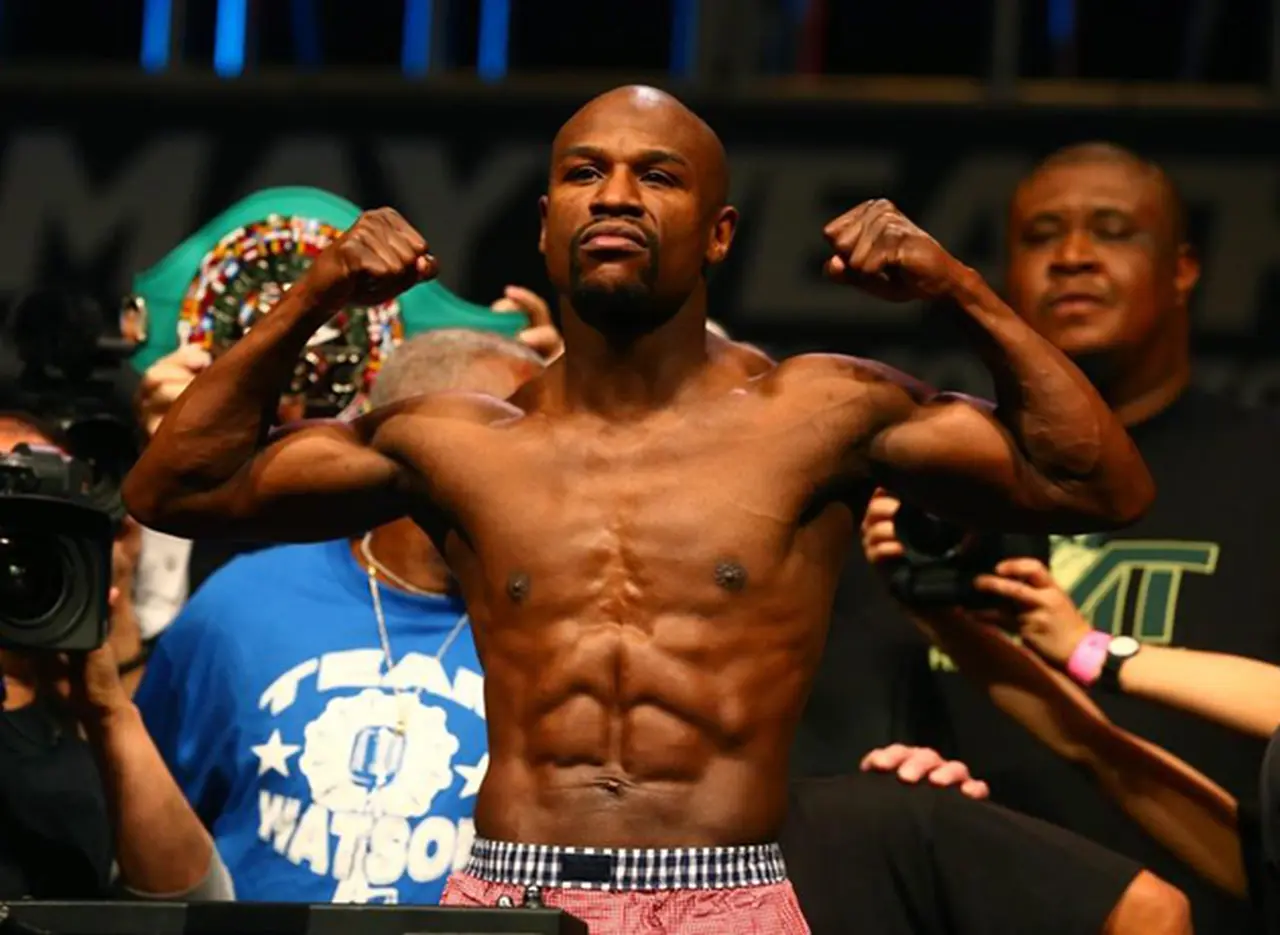 Las ganancias de Floyd Mayweather, inmunes a los escándalos por violencia doméstica