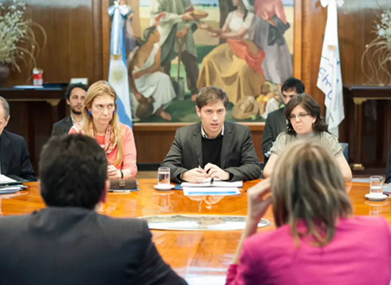 Kicillof boicotea a Giorgi el plan Ahora 12 de incentivo al consumo con tarjetas