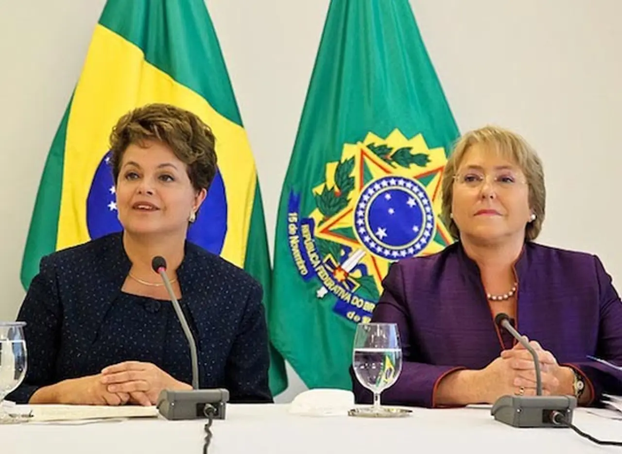 Horas antes del Mundial, Dilma Rousseff recibió a Michelle Bachelet