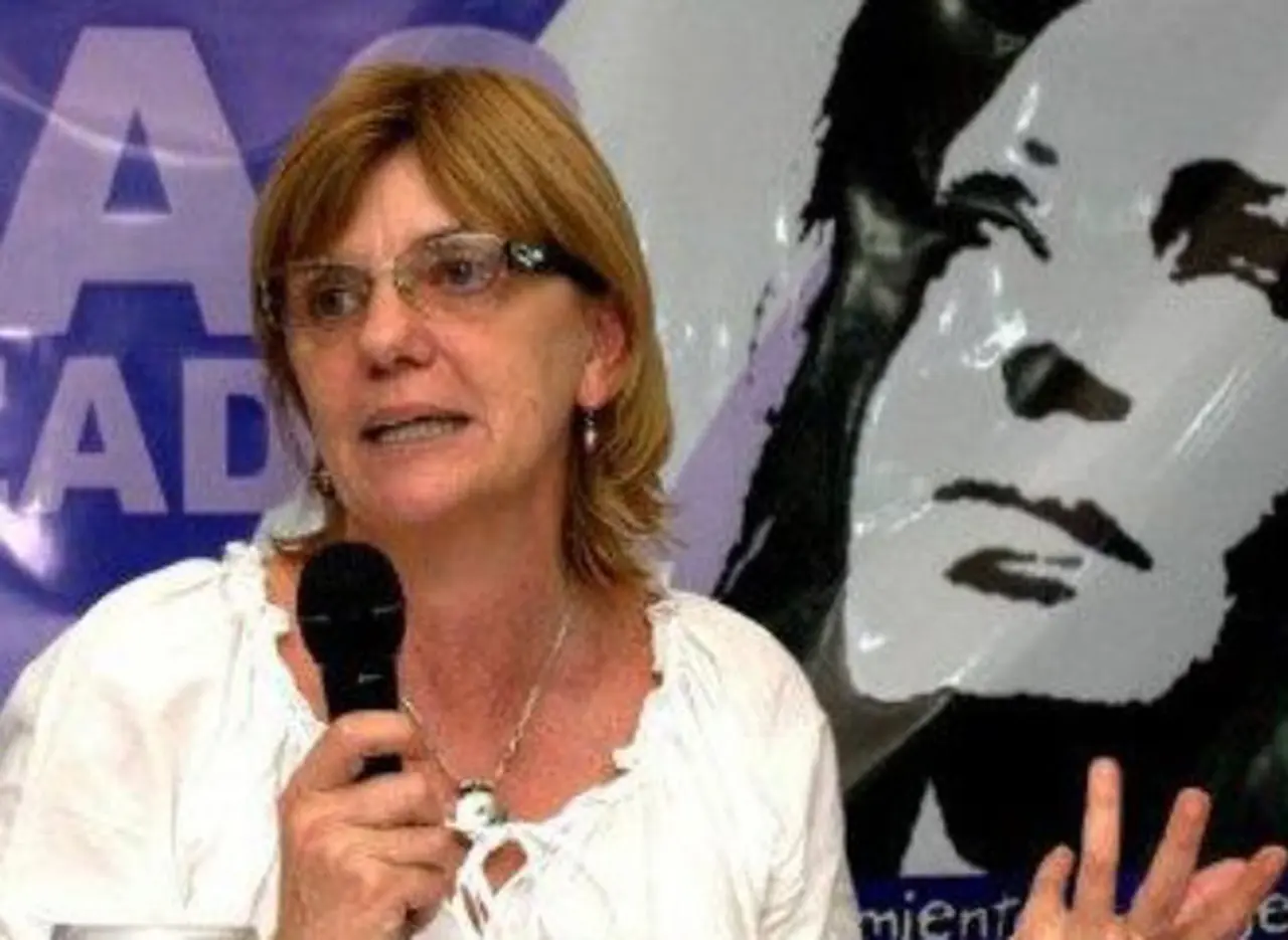 La diputada Segarra insiste: "Cuando se expropia no siempre se sabe cuáles son los dueños"