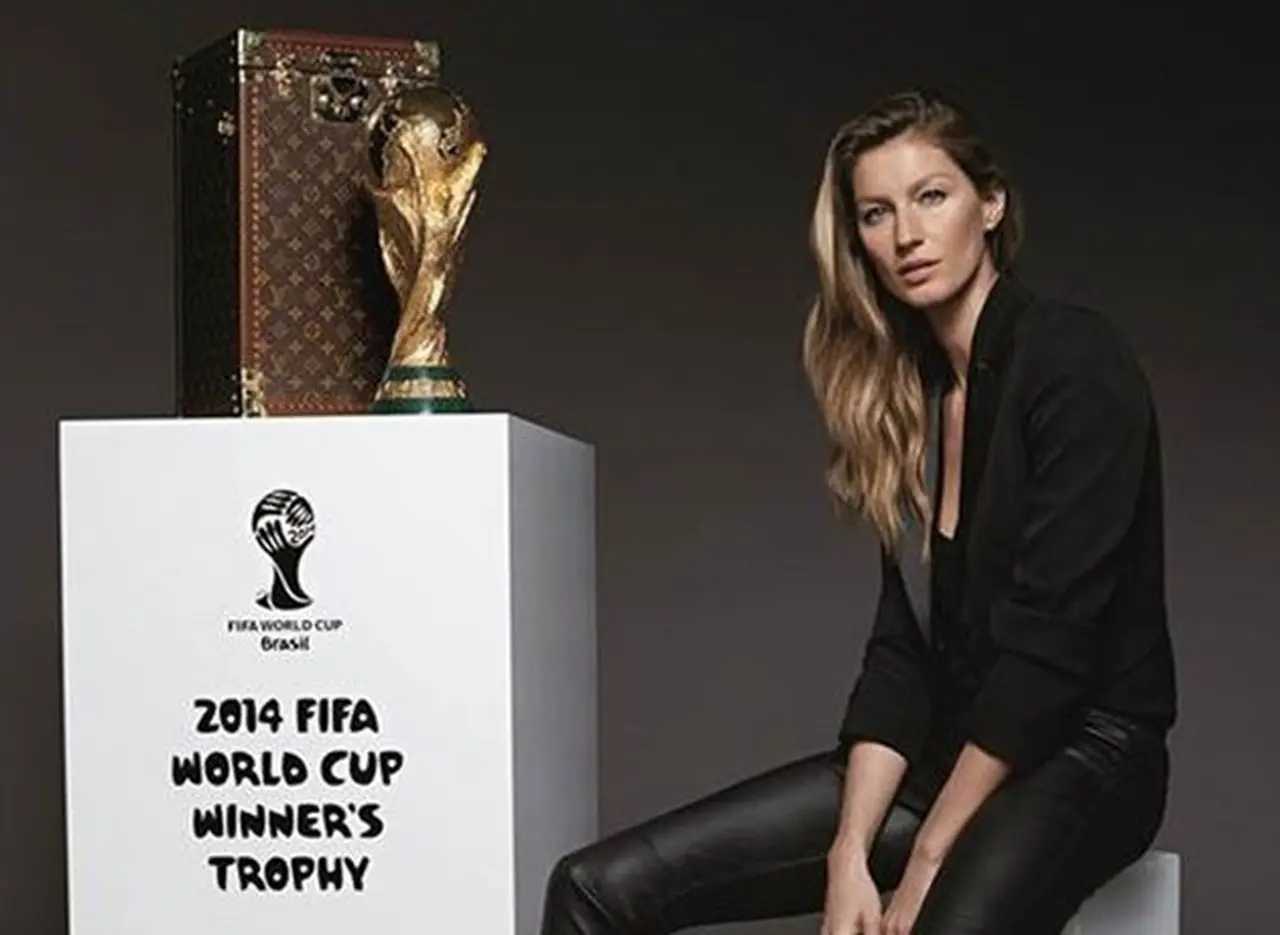 Gisele Bundchen entregará la Copa del Mundo junto al español Carles Puyol