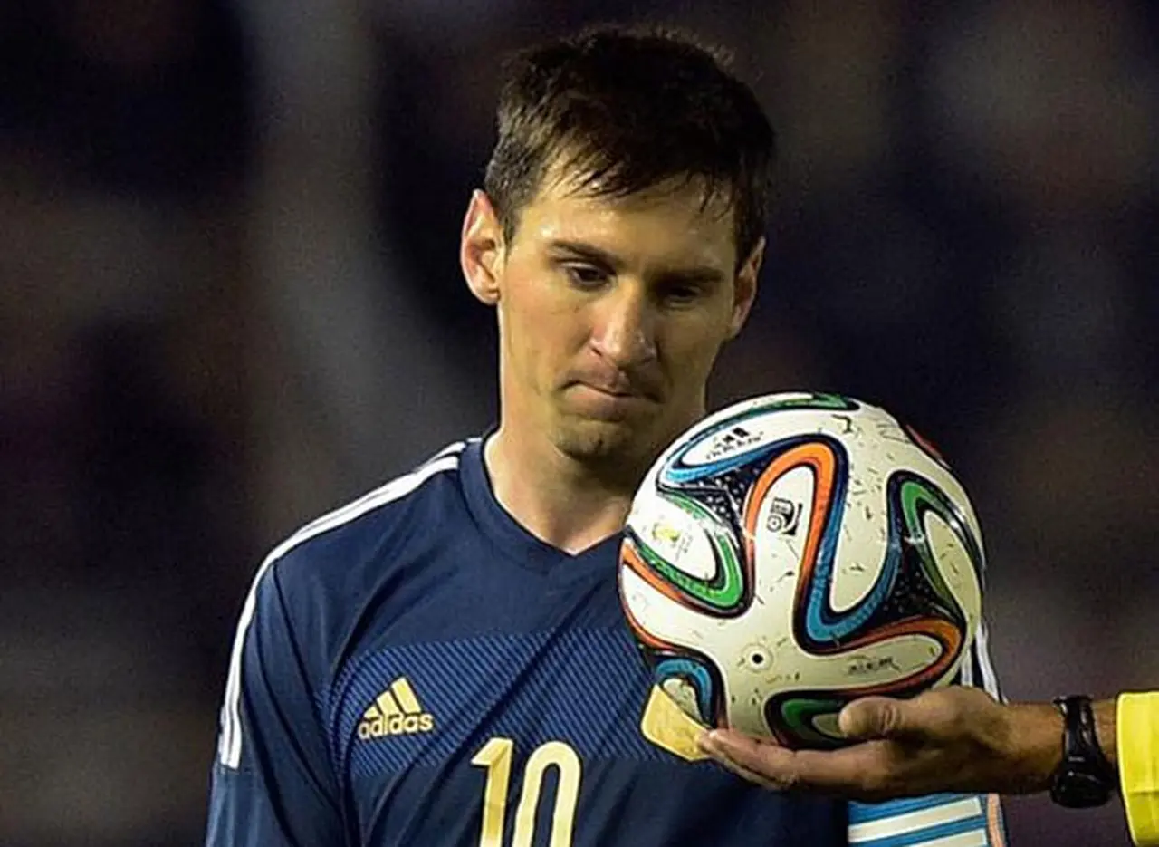 Messi, elegido por la FIFA como el mejor jugador del Mundial, opinó sobre el DT