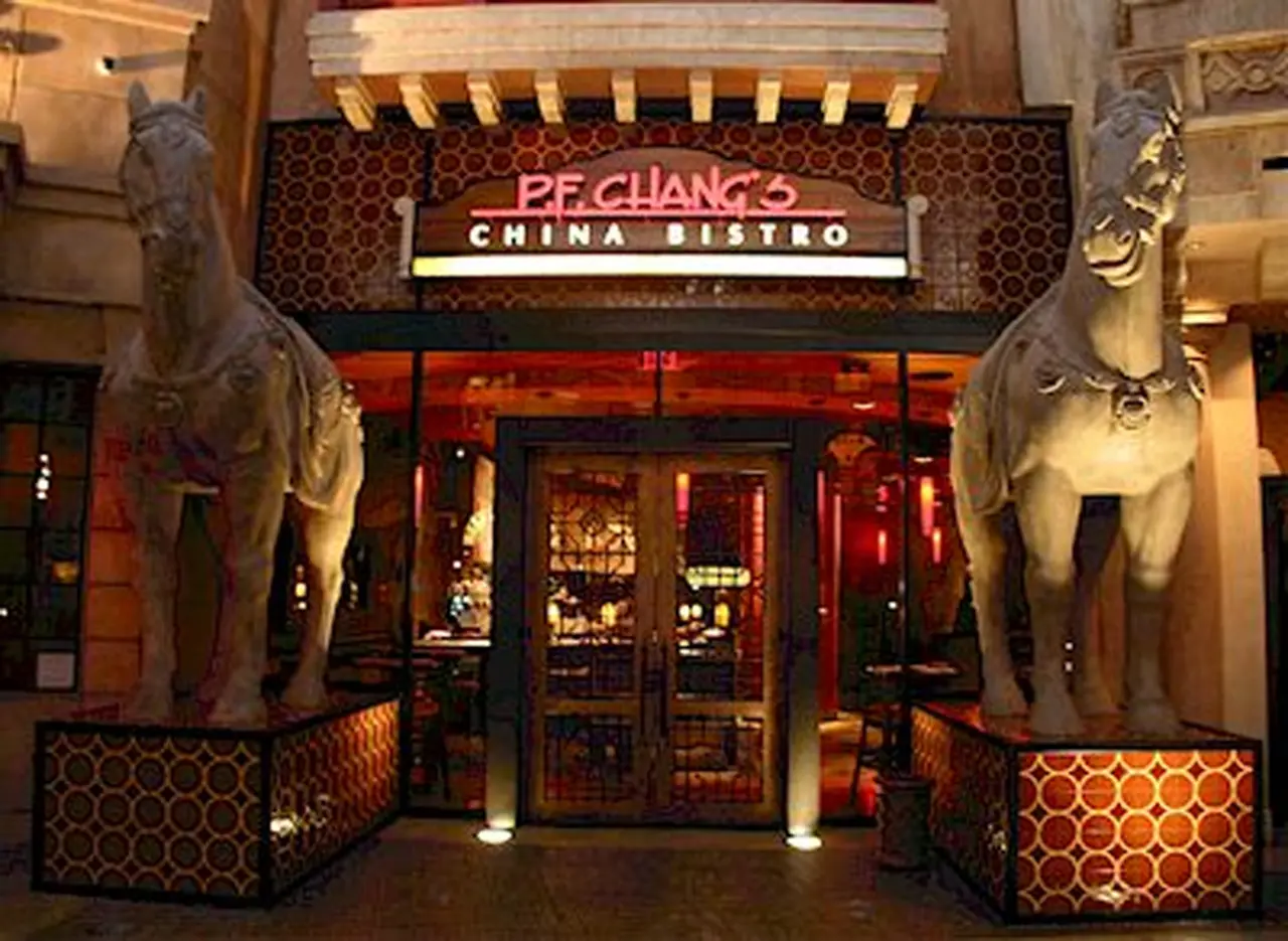 Alsea pone un pie en tierras brasileñas con P.F. Chang's