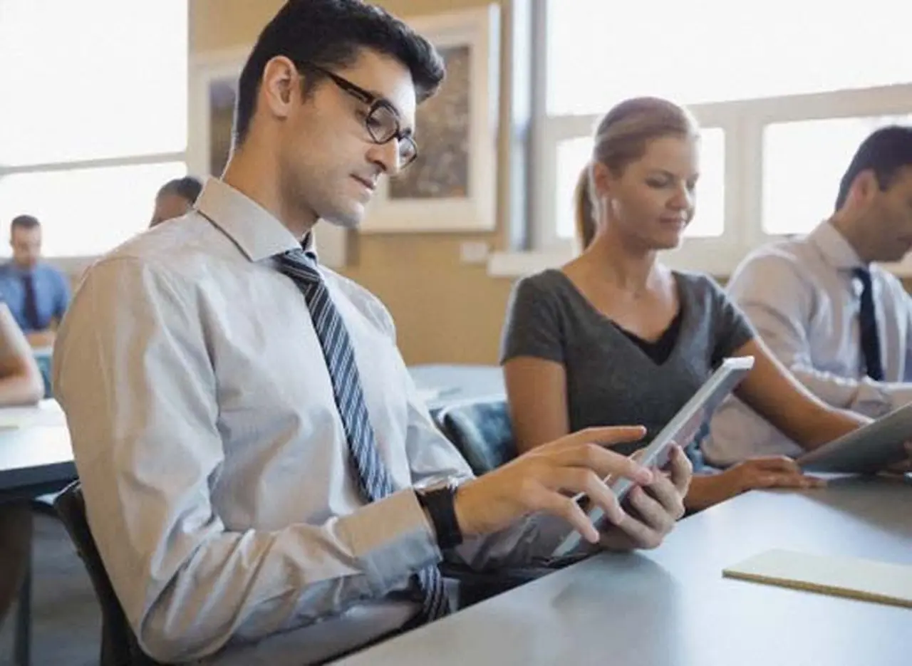 IE Business School y el Financial Times crean una joint venture para programas "in-company"