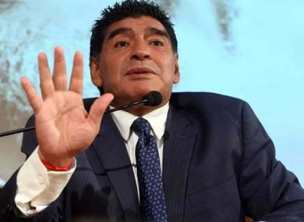 Maradona reconoció el video, pero negó haber golpeado a su ex