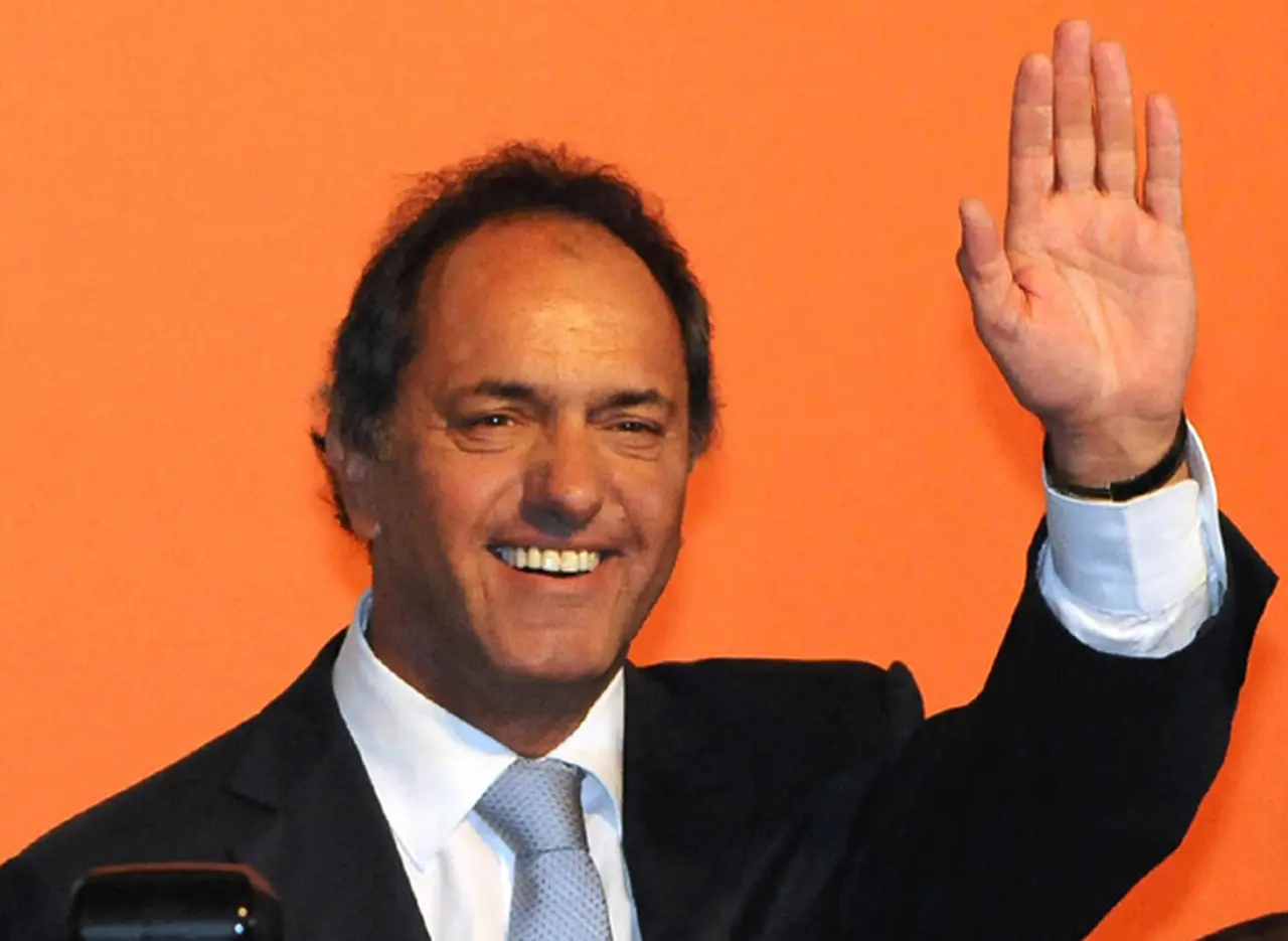 Scioli: "Represento el modelo de Cristina y las polí­ticas que le hacen bien al paí­s"