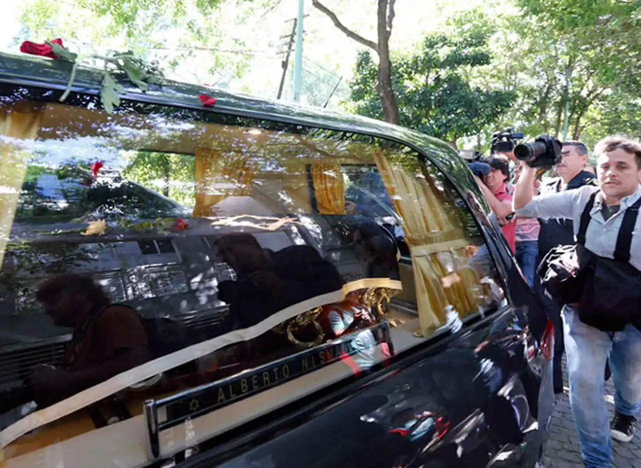 Vicepresidente de la DAIA en el funeral de Nisman: "La condena social ya fue dictada y es inamovible"