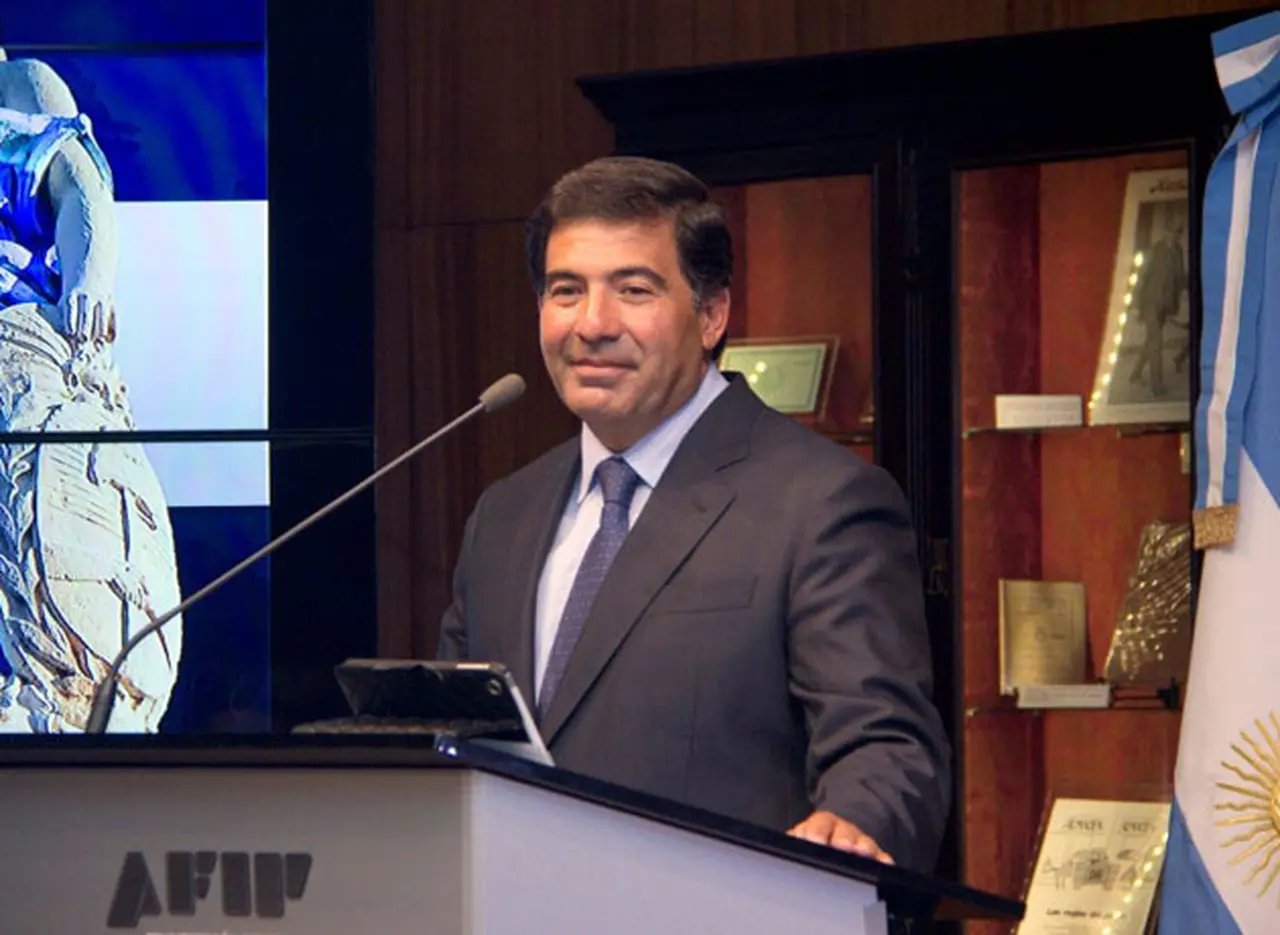 Ricardo Echegaray dio detalles y resaltó los beneficios de utilizar facturas electrónicas