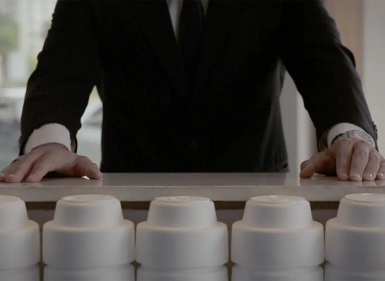 Con un misterioso video, Freddo se sumó al estreno de House of Cards