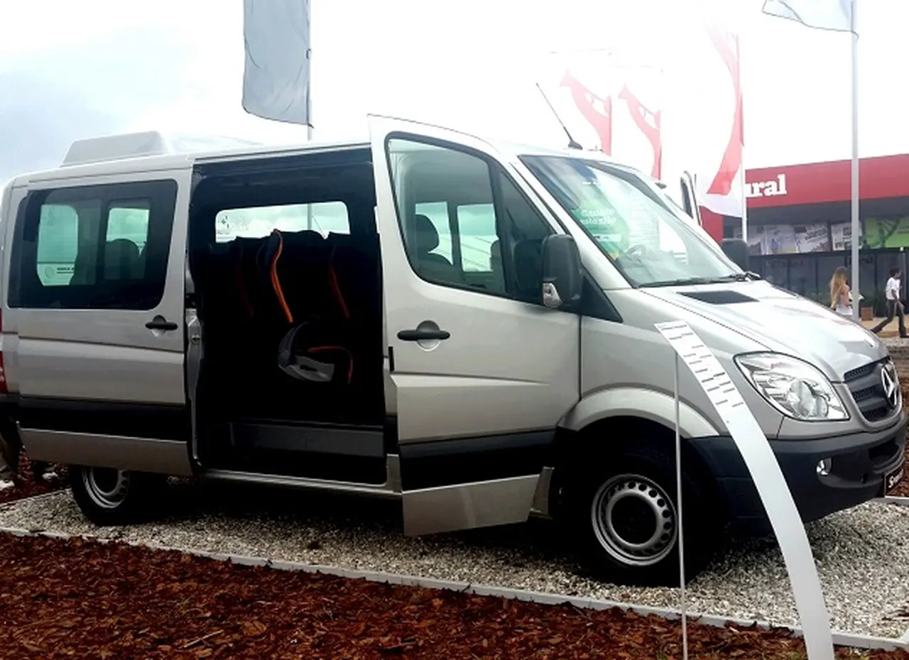 Mercedes Benz presentó la Sprinter 9+1 en Expoagro y adelantó detalles del Vito