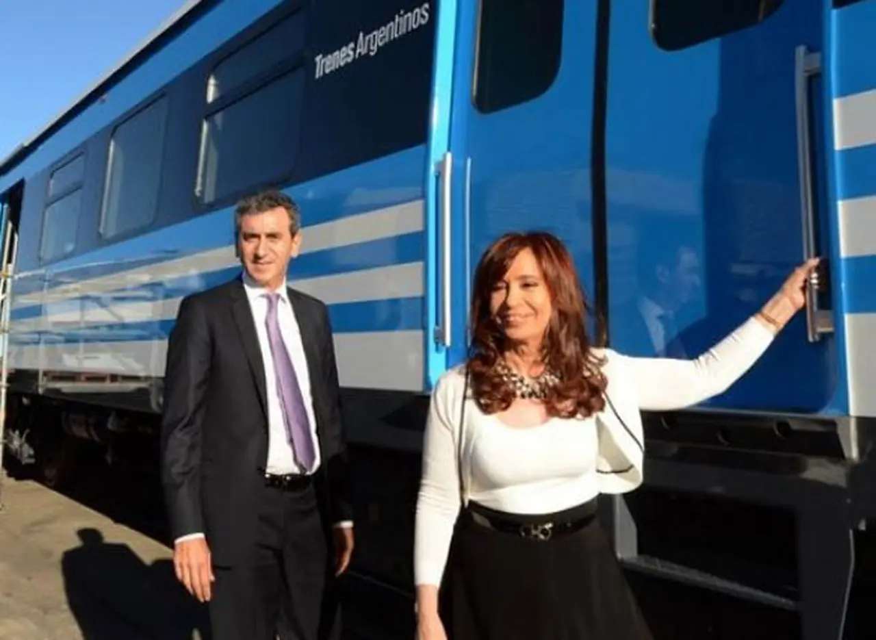 La Presidenta criticó a Macri por vagones del subte "feos" y usados