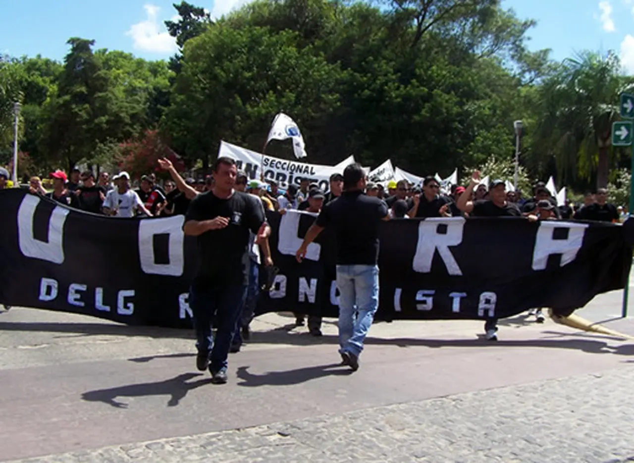 Activarán cláusula gatillo para Comercio, UPCN y la UOCRA