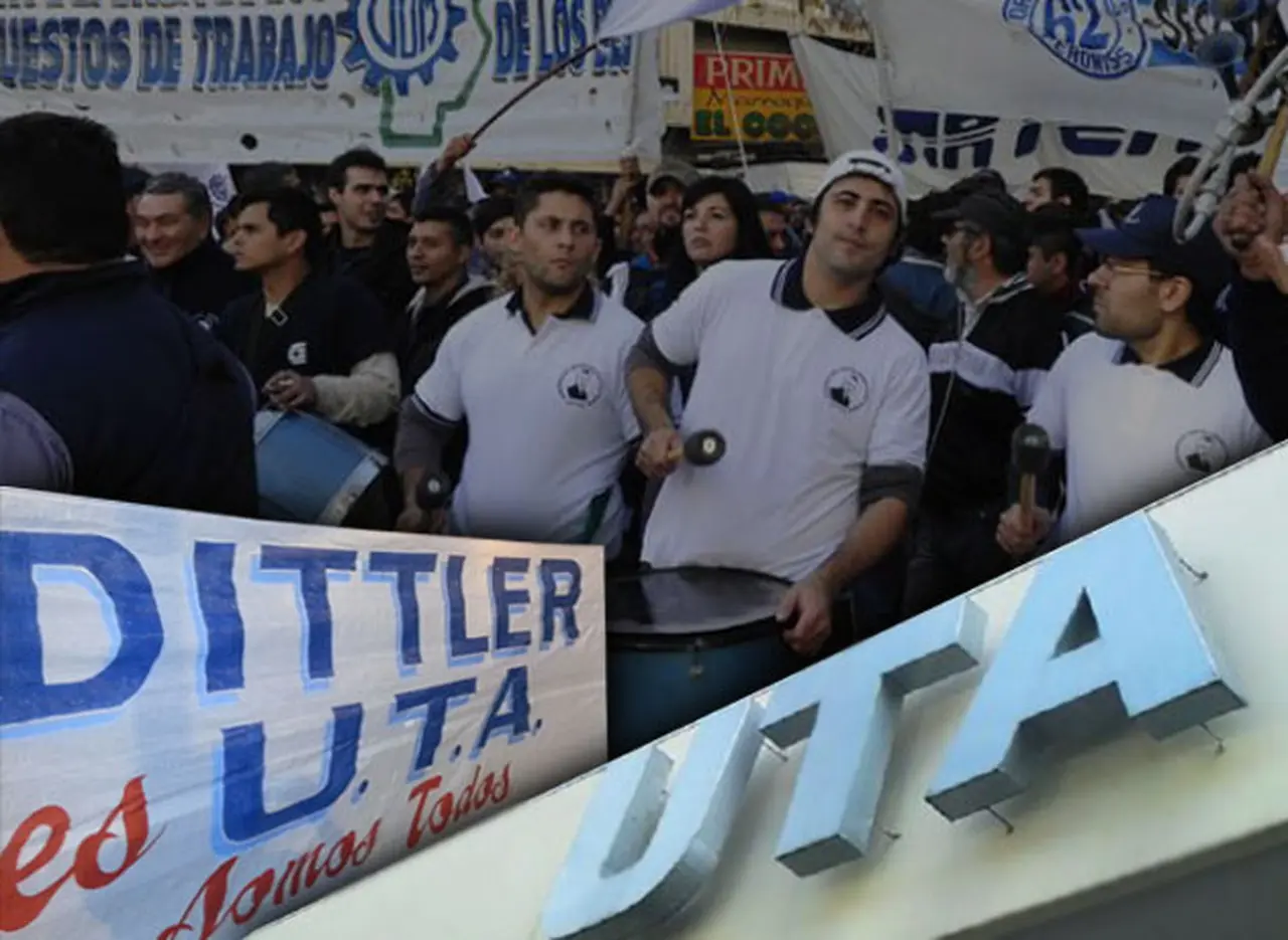 UTA se prepara para ser el tercer gremio que consigue cerrar paritarias con subas por encima del 30%