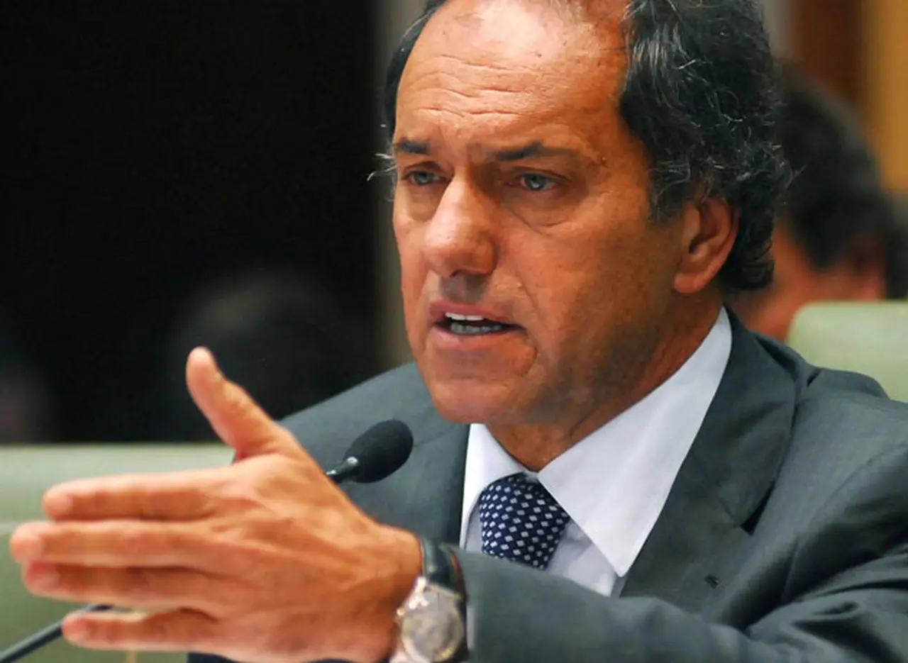Scioli creará un "Ministerio de la Economí­a Popular" si gana las elecciones