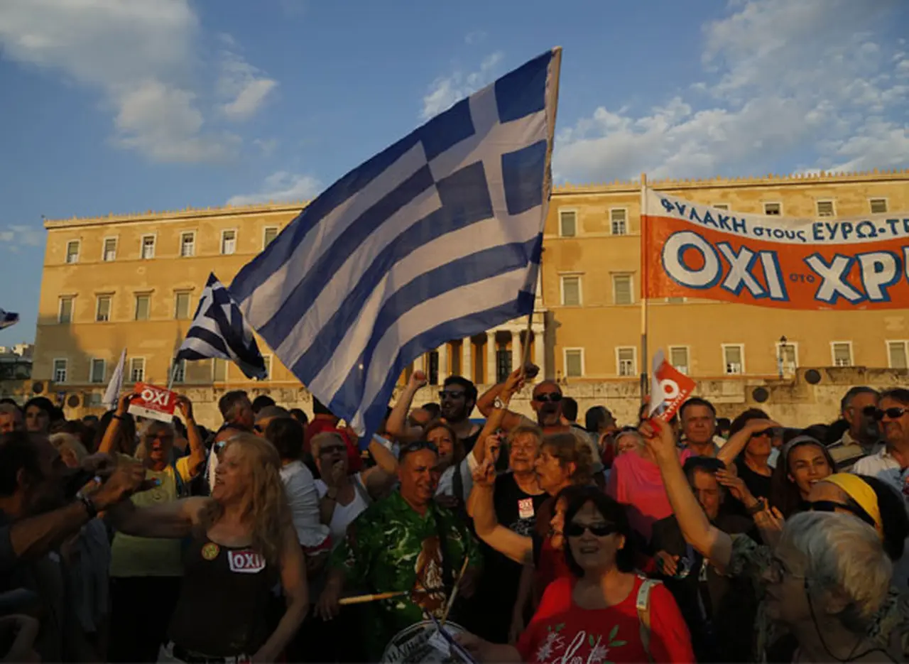 Los tres escenarios que se pueden abrir tras el "No" de Grecia al ajuste exigido por la Troika