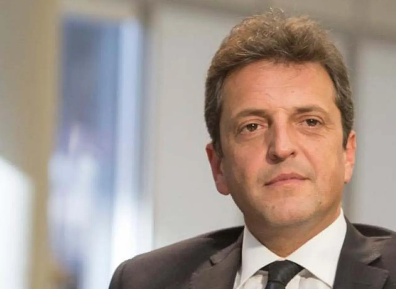 Massa organizó su equipo técnico para 2016 y aclaró que no va a "cogobernar"