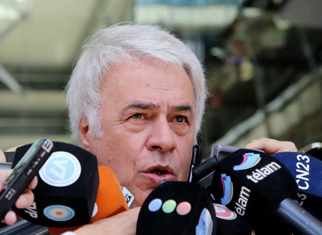 Delasotistas se separaron del bloque UNA que encabeza el massismo