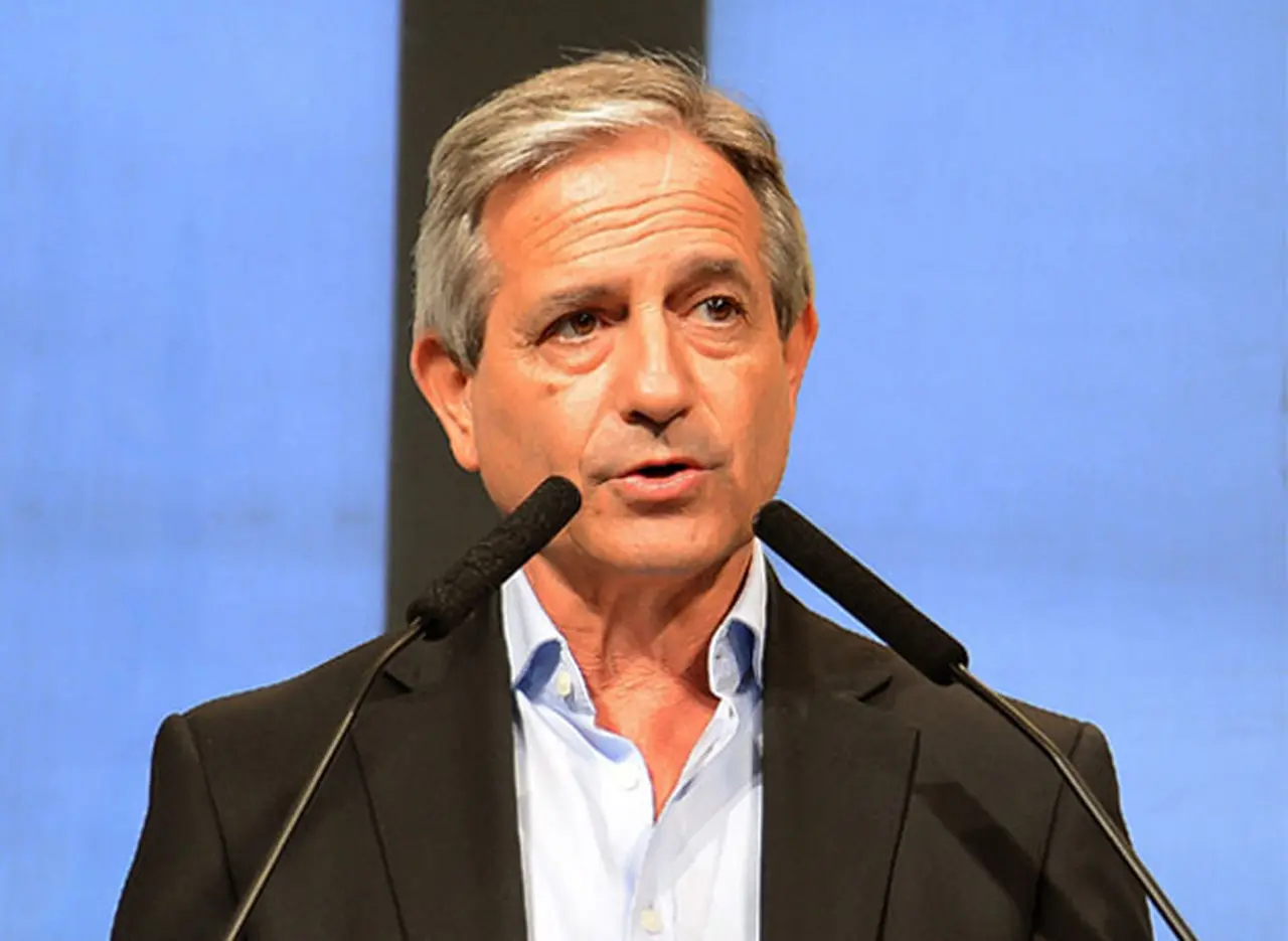 El Gobierno refuerza controles de asistencia y presentismo de los empleados públicos