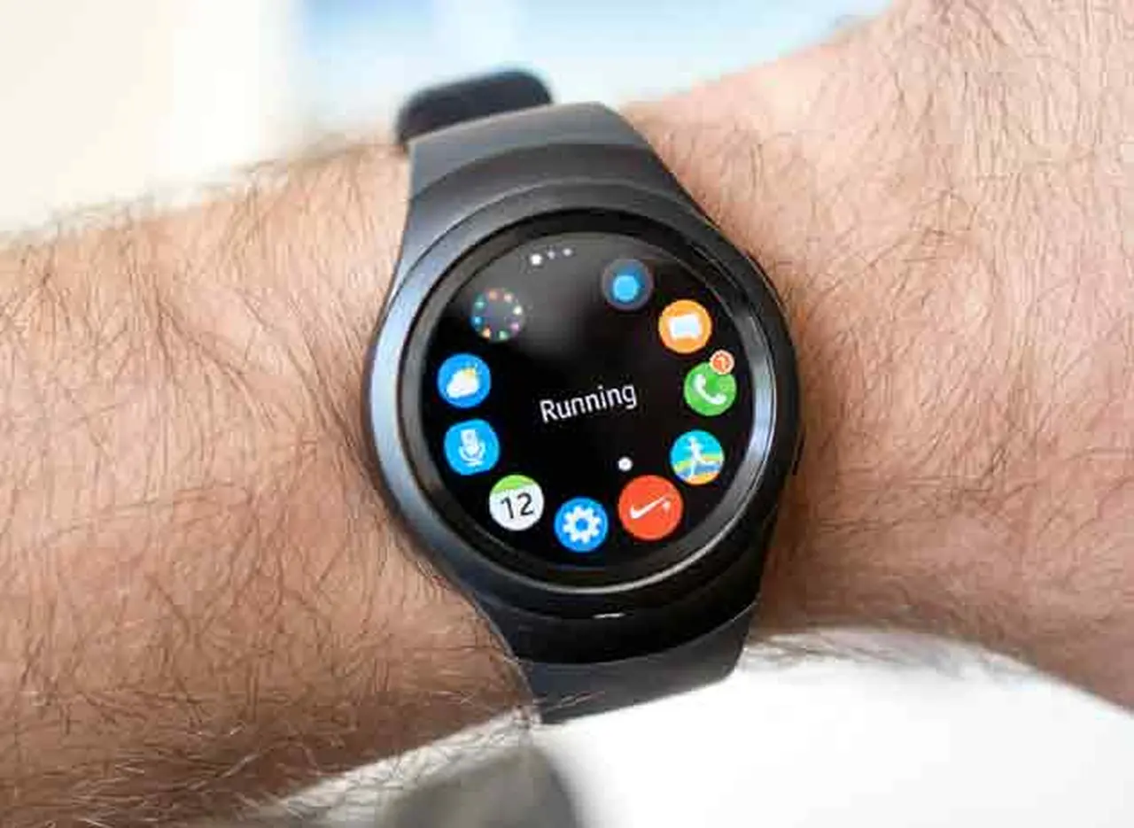 Samsung presentó en la Argentina sus nuevos Galaxy: el Gear S2 y el S6 edge+