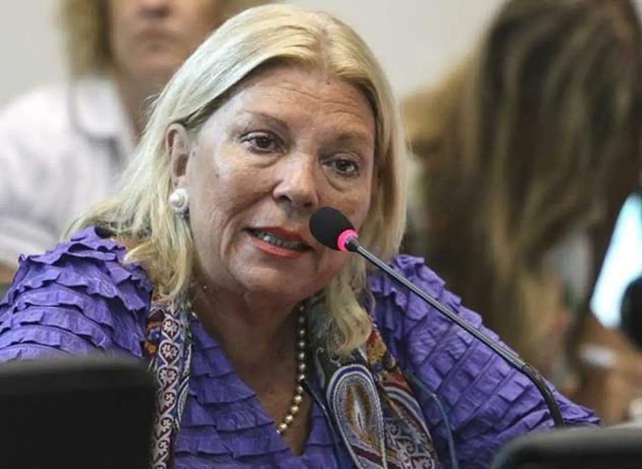 Carrió quiere excluir a De Vido de Diputados por "inhabilidad moral"