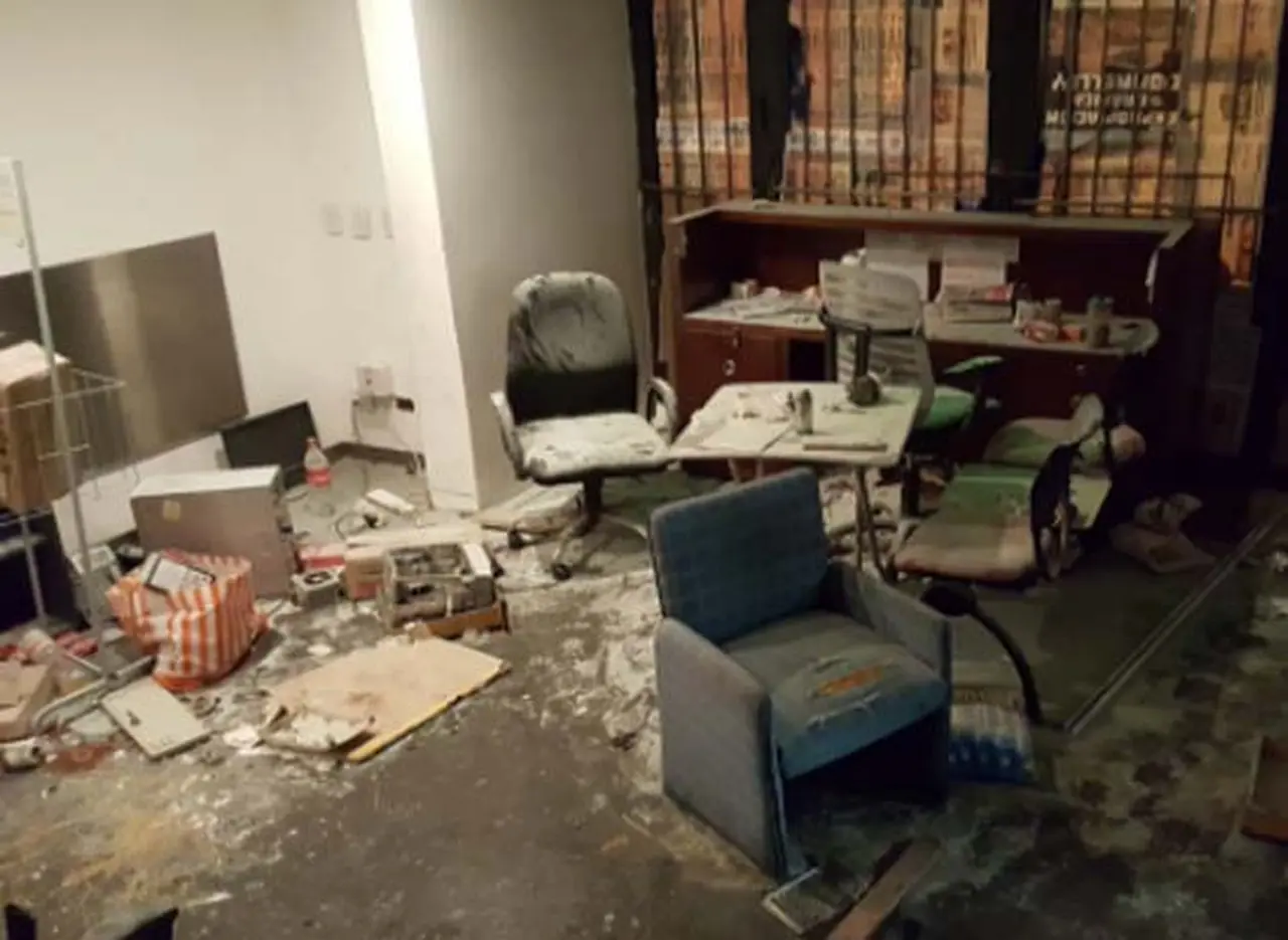 Destrozaron la redacción de Tiempo Argentino y echaron a periodistas