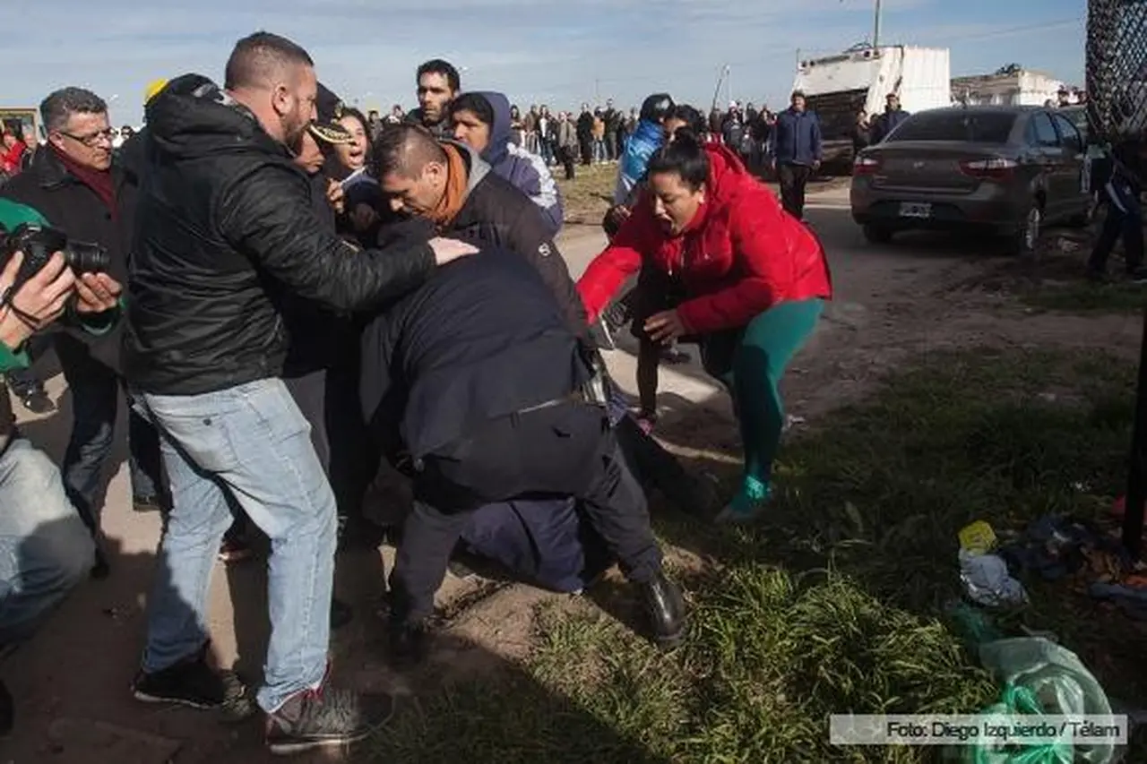 Macri, tras los incidentes en un acto en Mar del Plata: "En vez de sumar, apedrean"