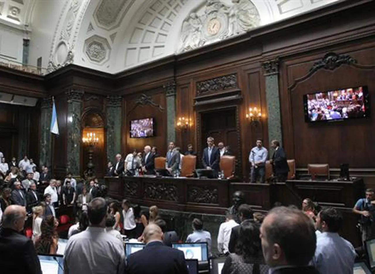 Se fracturó el bloque del Frente para la Victoria en la Legislatura porteña