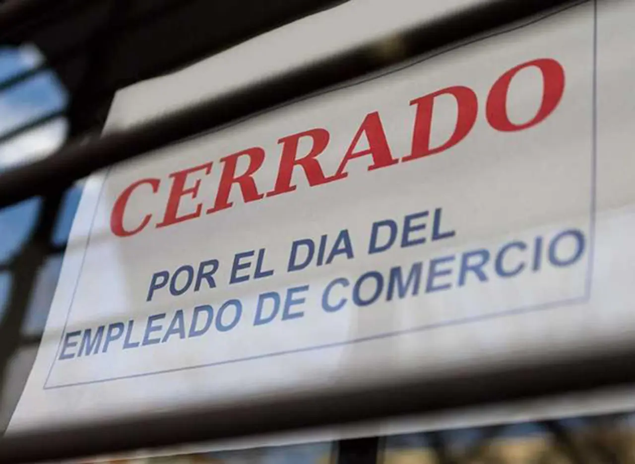 Shoppings y supermercados permanecerán cerrados hoy por el Dí­a del Empleado de Comercio