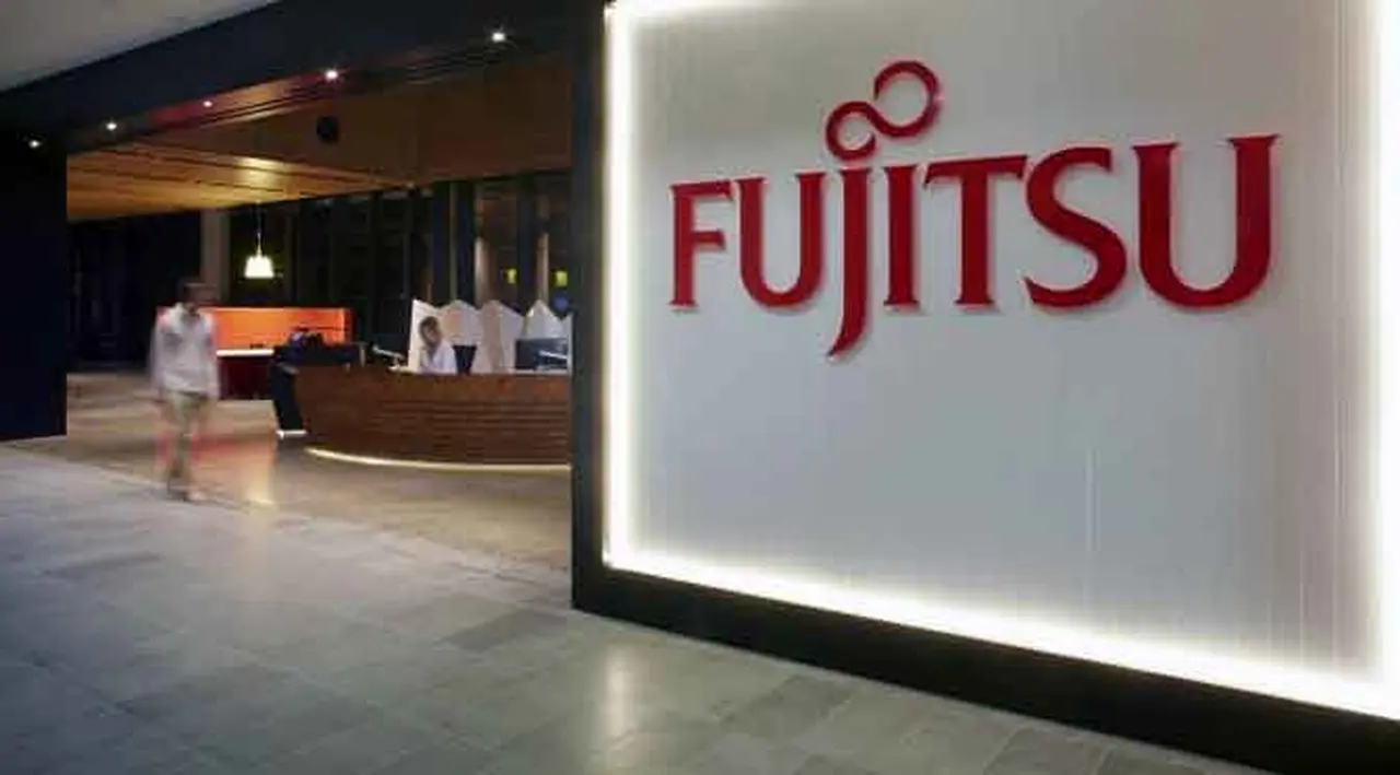 Fujitsu negocia con Lenovo la venta de su rama de computadoras