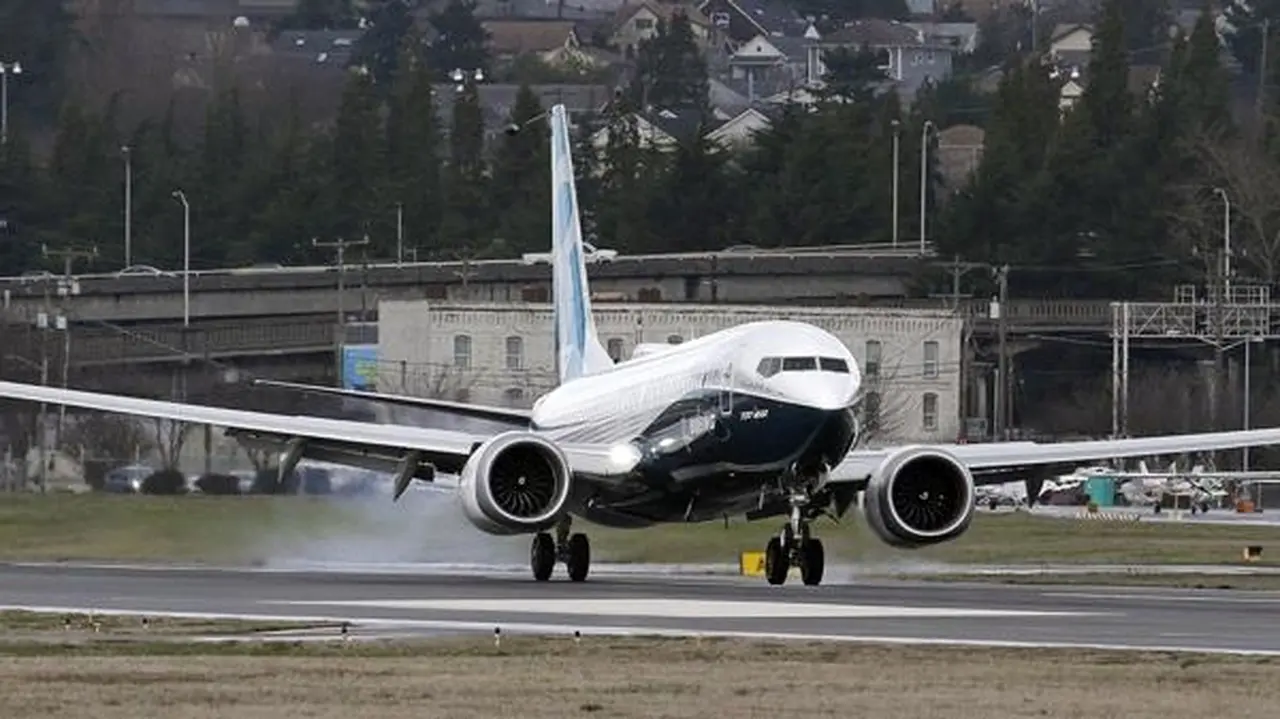 Así­ es el avión que le recomendaron al Gobierno para reemplazar al Tango 01