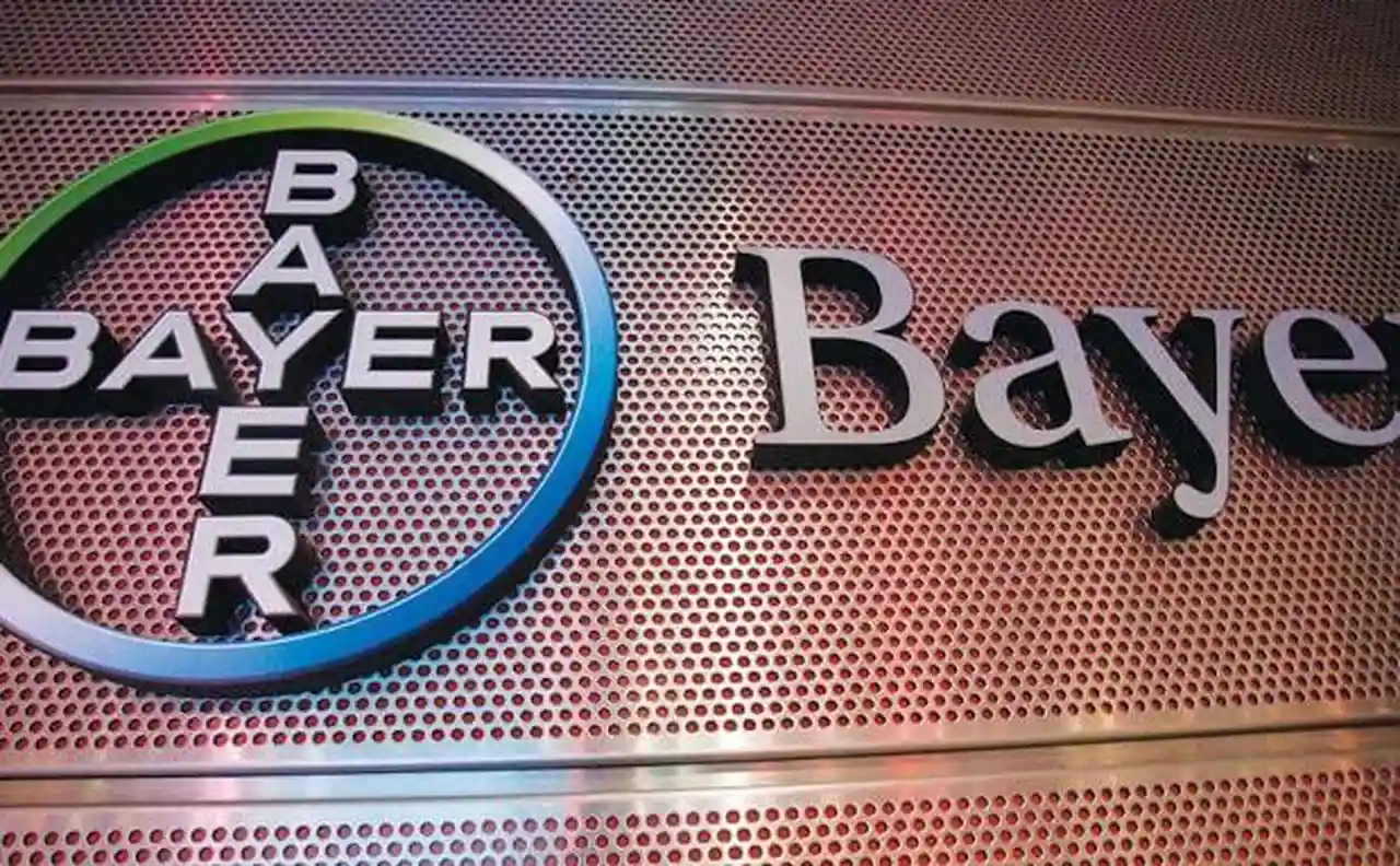 Bayer logra vender sus negocios de herbicidas y semillas para poder comprar Monsanto