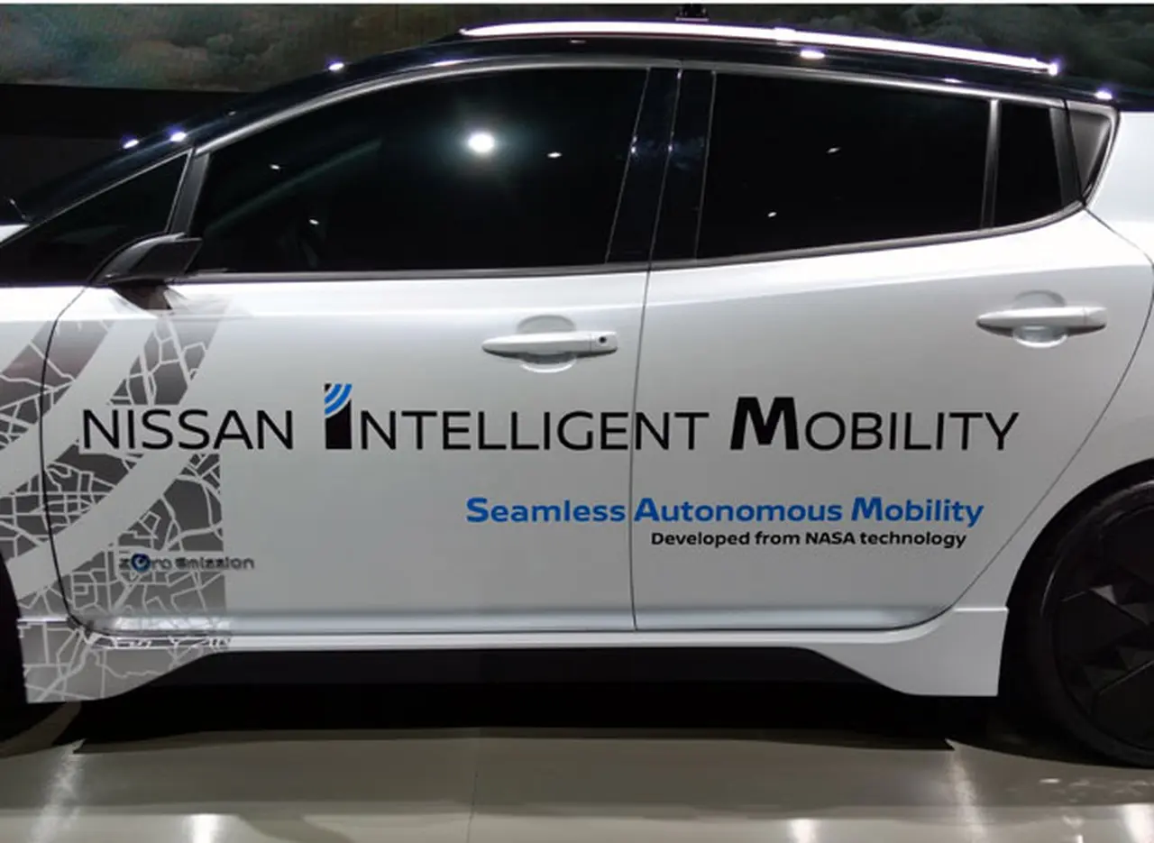 Los autos "inteligentes" y conectados a Internet, los nuevos reyes del CES de Las Vegas