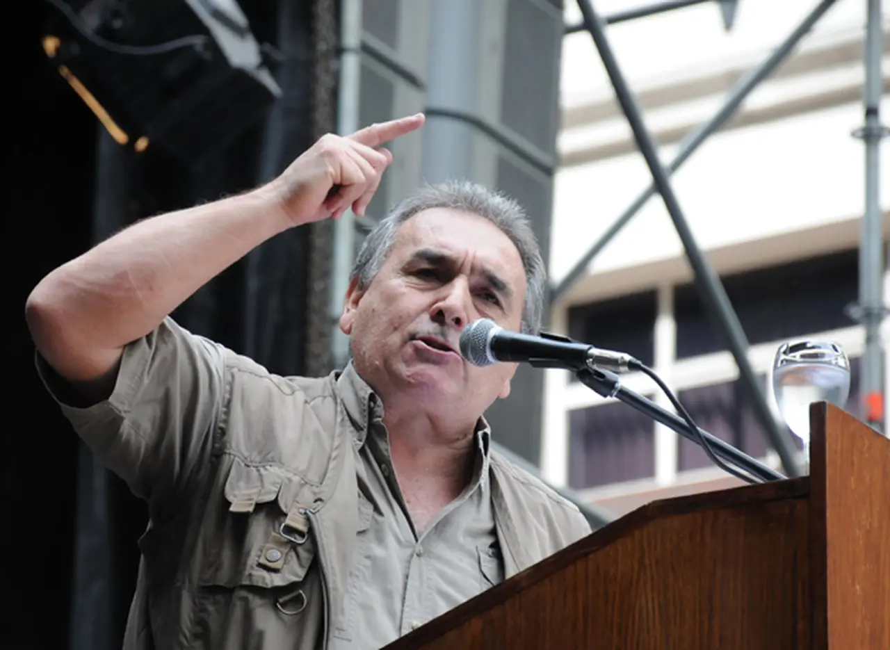 "La CGT implosionó hace tiempo", reconoció uno de los lí­deres de la central