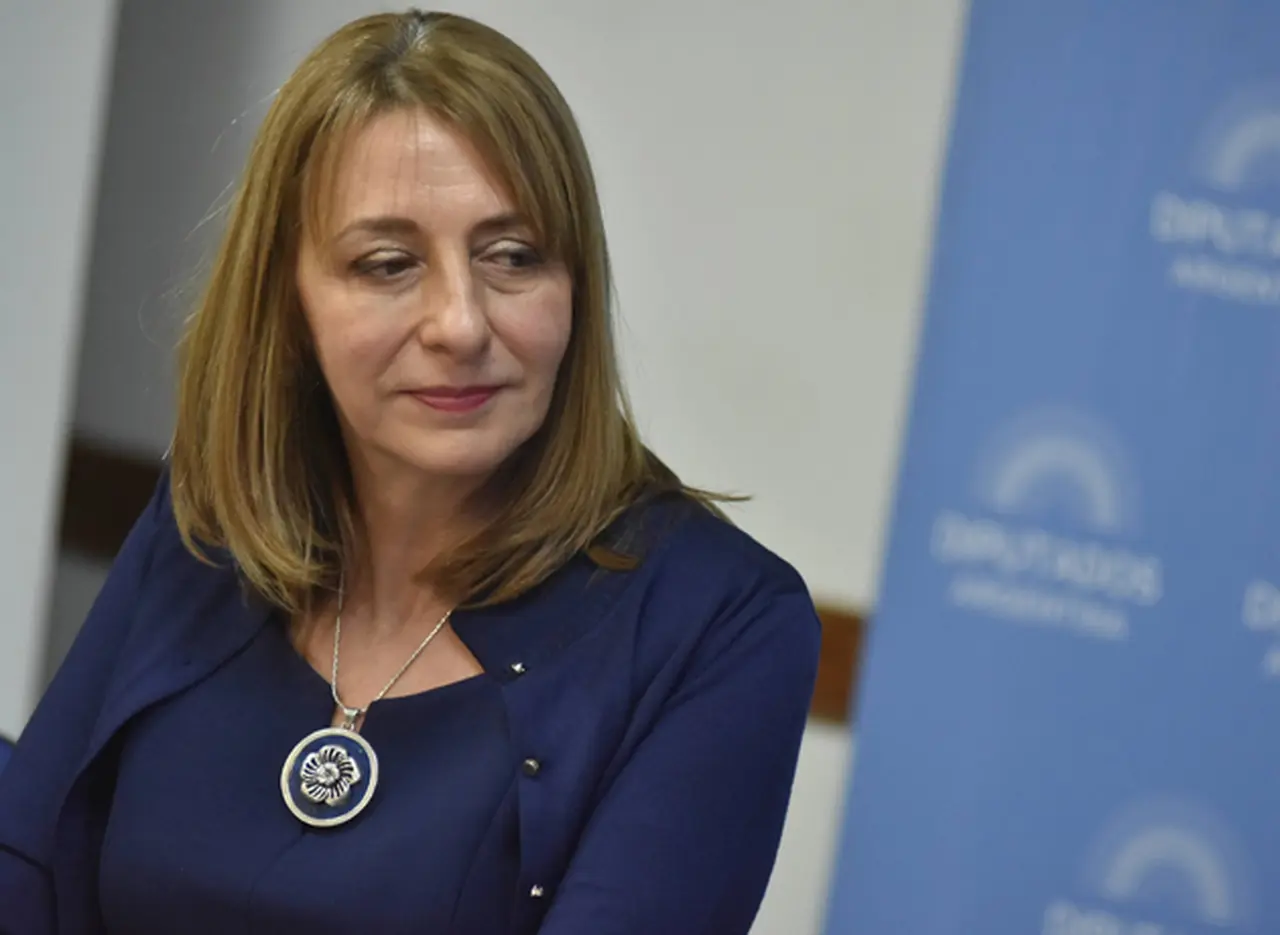 Un fallo habilita al Gobierno a echar por decreto a la jefa de los fiscales Alejandra Gils Carbó