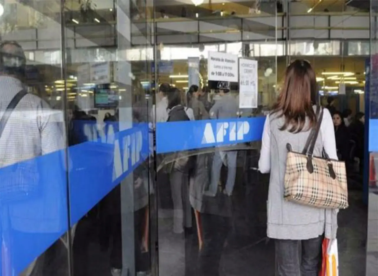 La AFIP lanza una amplia encuesta orientada a los contadores