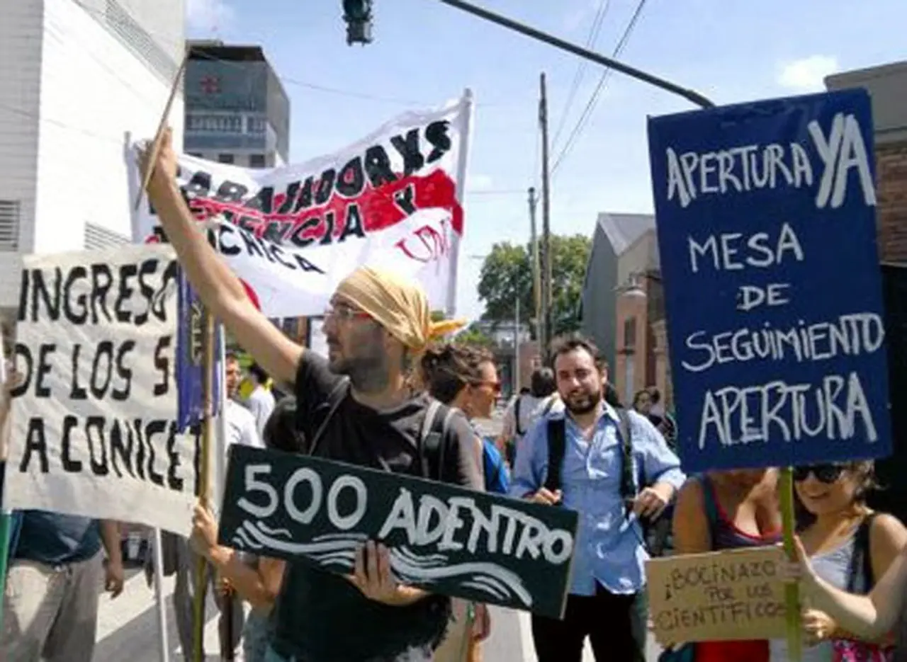 Preocupación de ganadores de los premios Houssay por recortes de fondos