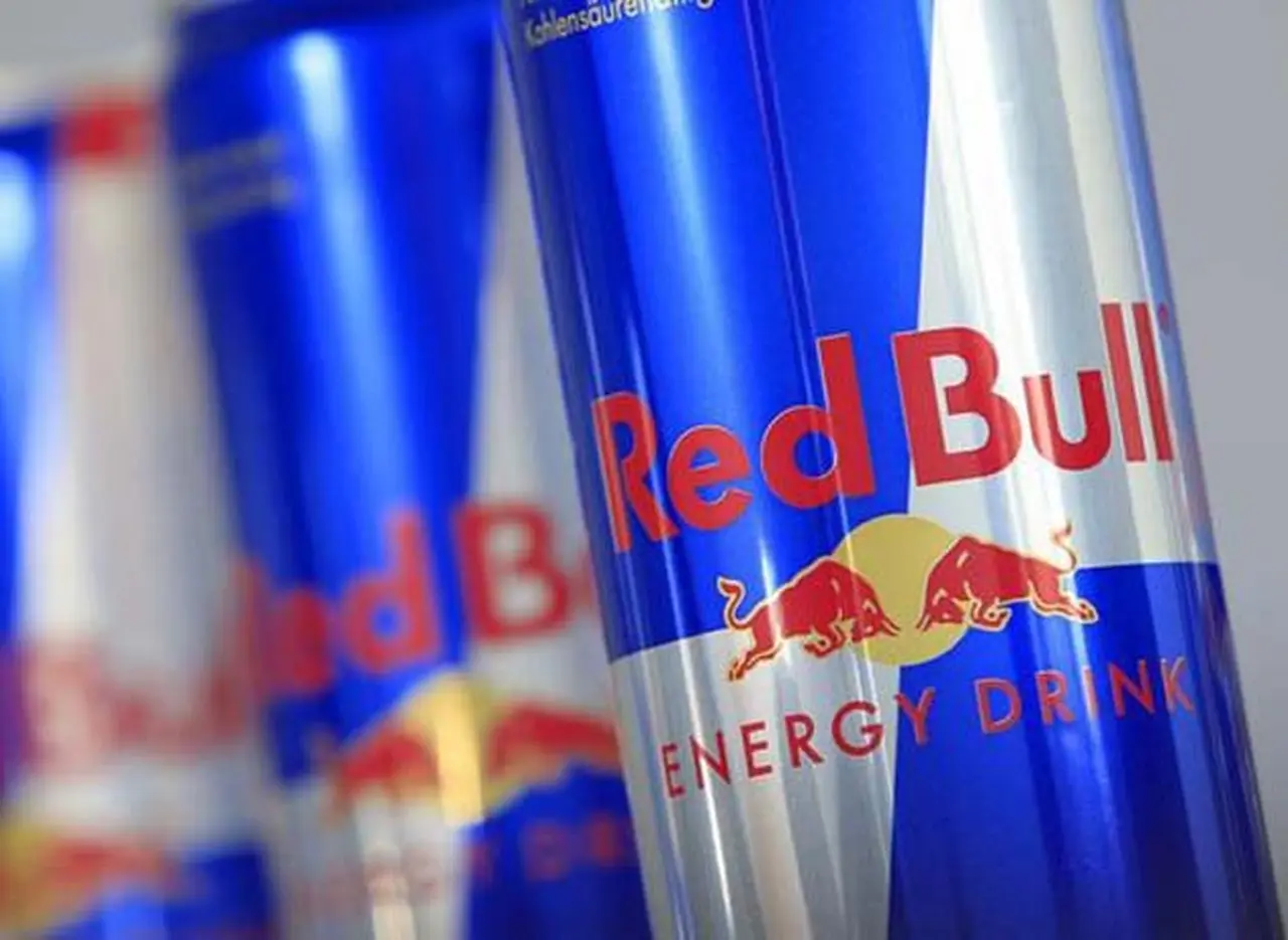 Así­ un tailandés construyó Red Bull, la mayor compañí­a de bebidas energéticas del mundo