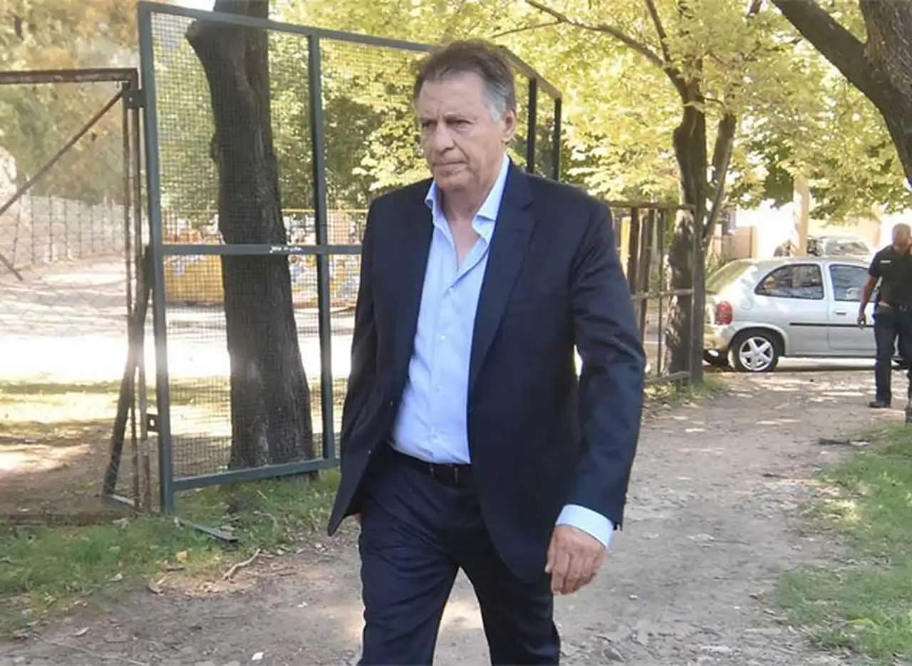 Los sucesores de Cristóbal López acusan al Gobierno y a la AFIP de impedir la venta de Indalo