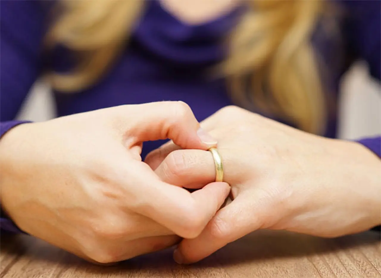 Deberá indemnizar con $200.000 a su exmujer por el cuidado de sus hijos