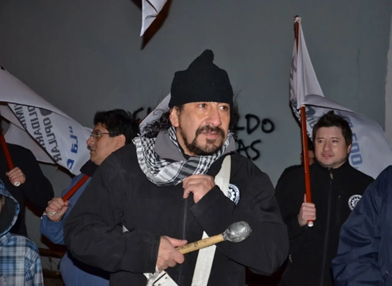 Acuerdo en Tierra del Fuego: "Fue como el chiste del preso que debe elegir muerte o 'dunga-dunga'"