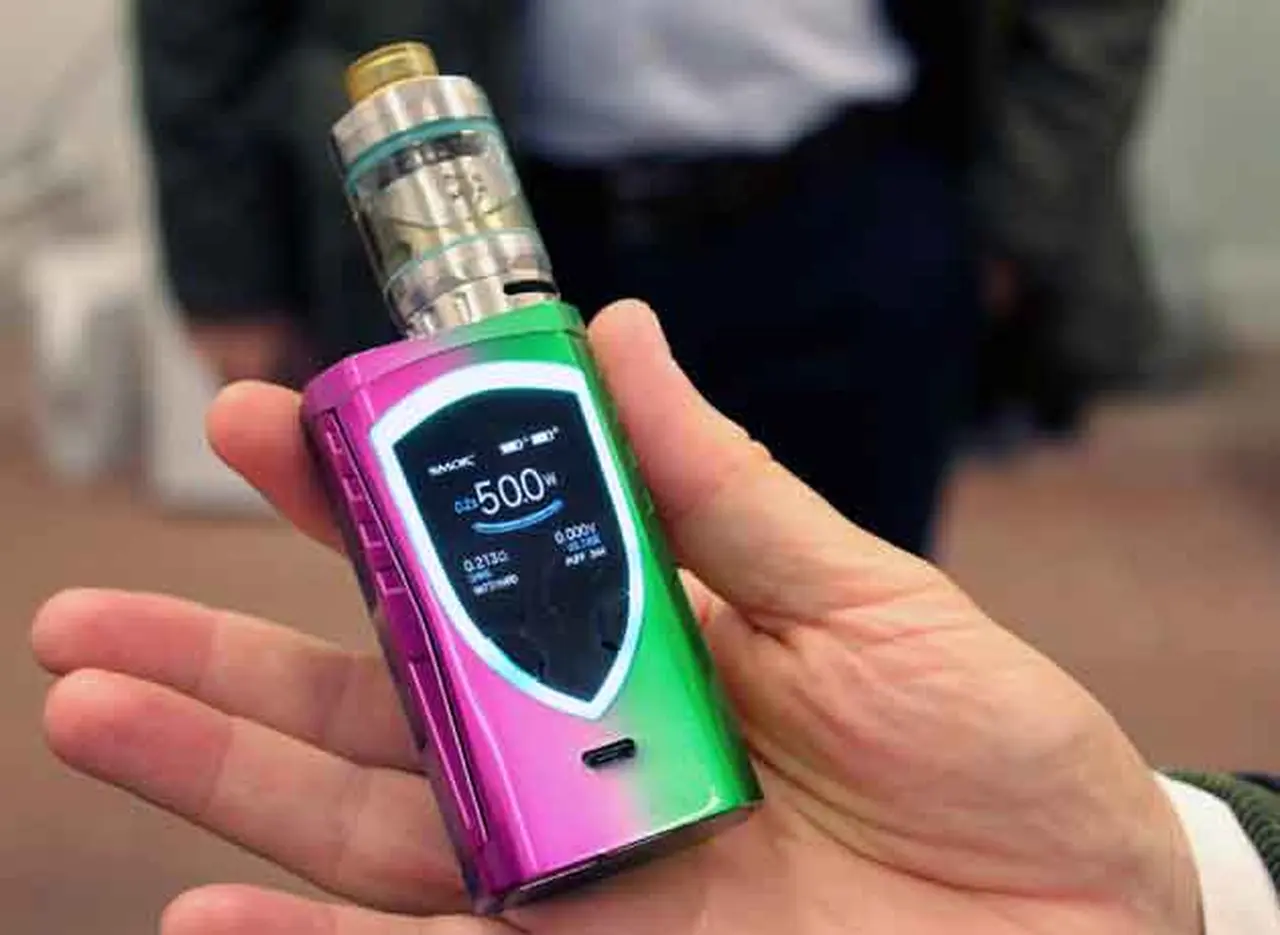 Se viene el e-cigarette: cómo la tecnologí­a anticipa las nuevas maneras de fumar con el cigarrillo electrónico