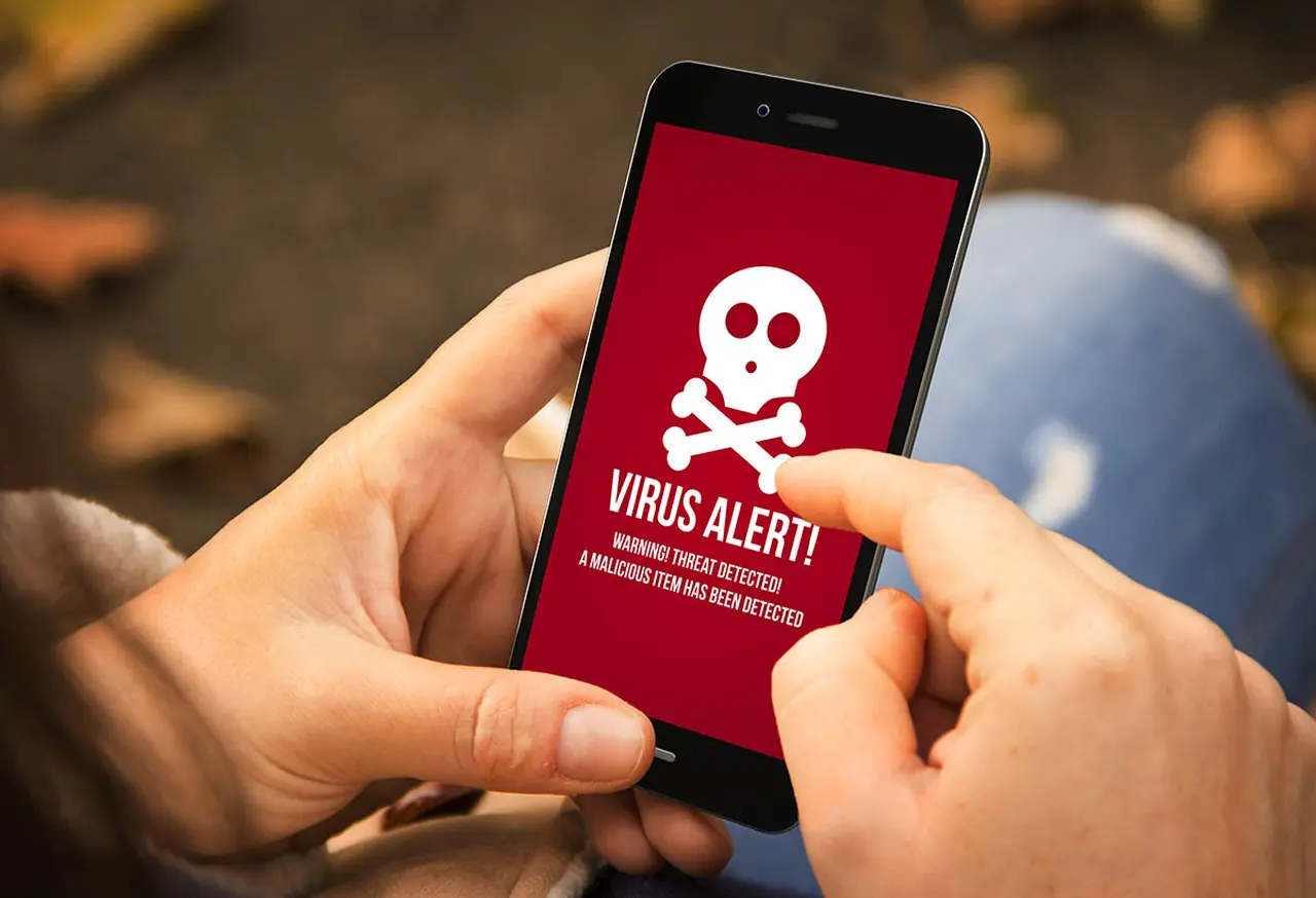 Un nuevo y potente virus ataca a los celulares en América Latina